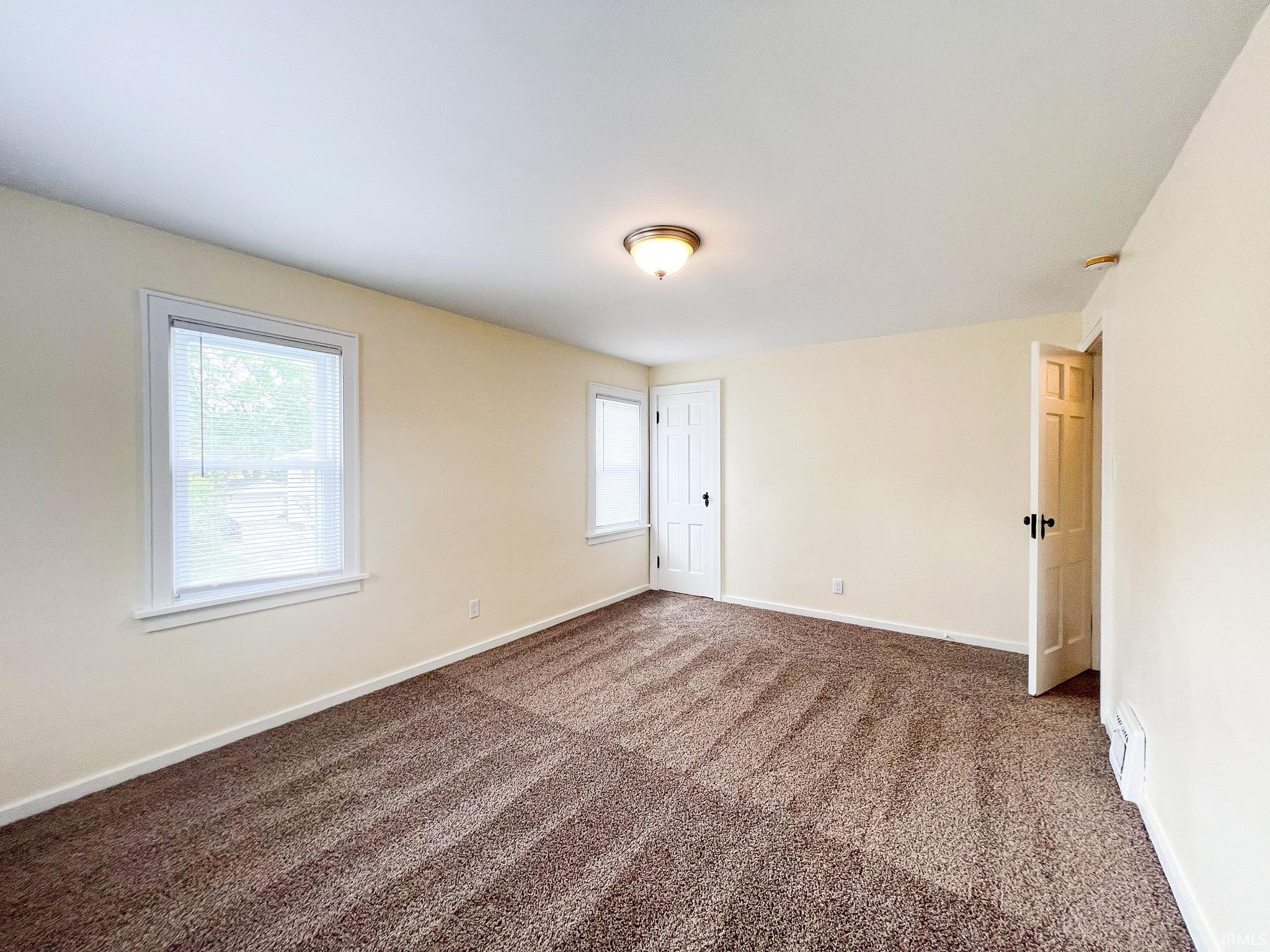 Photo 12 of 158 Simpson Avenue
