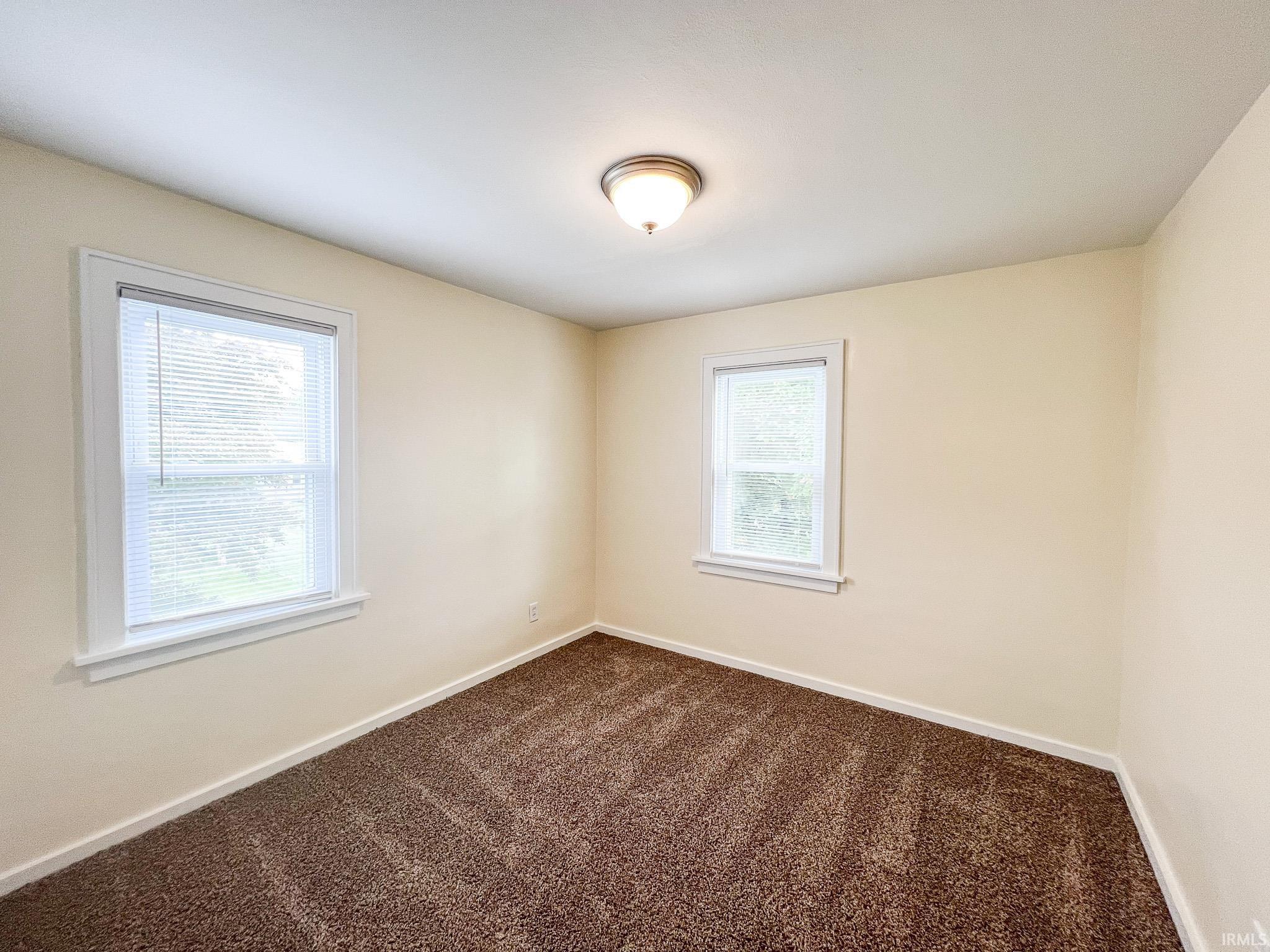 Photo 17 of 158 Simpson Avenue