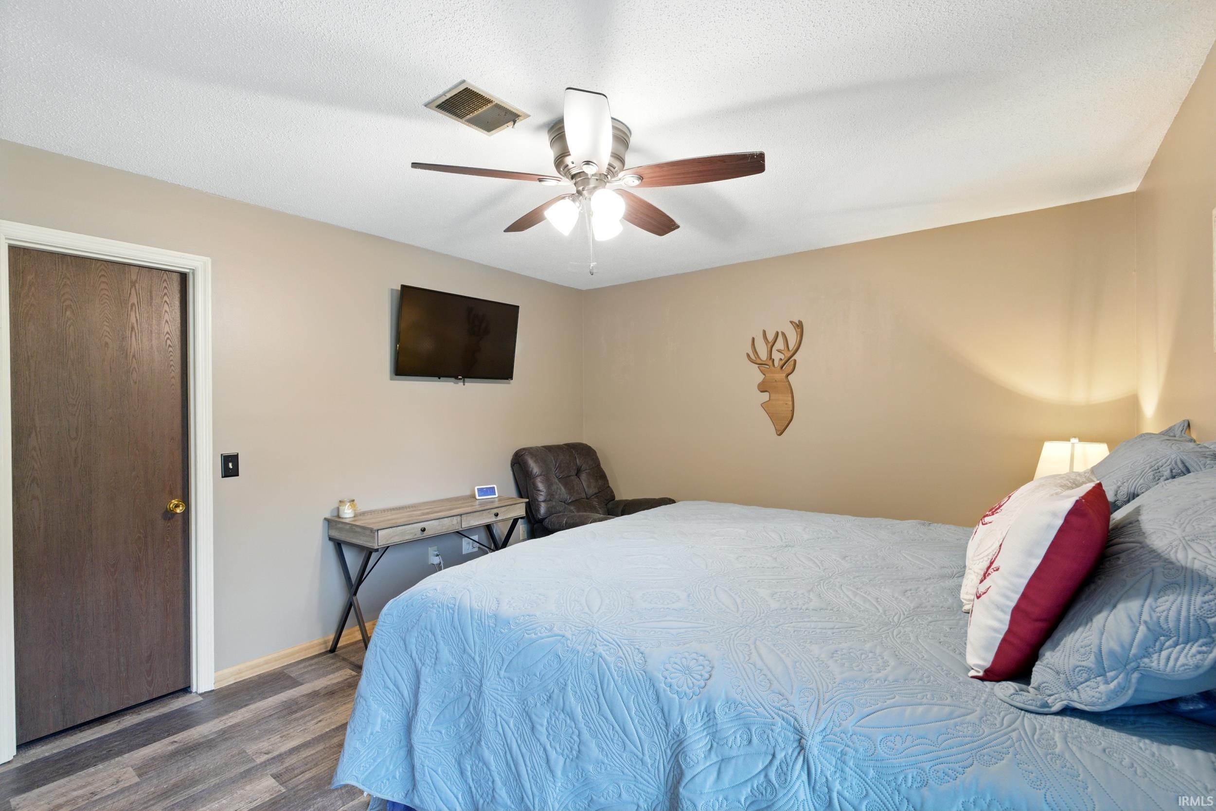 Photo 26 of 7025 Elmbrook Drive