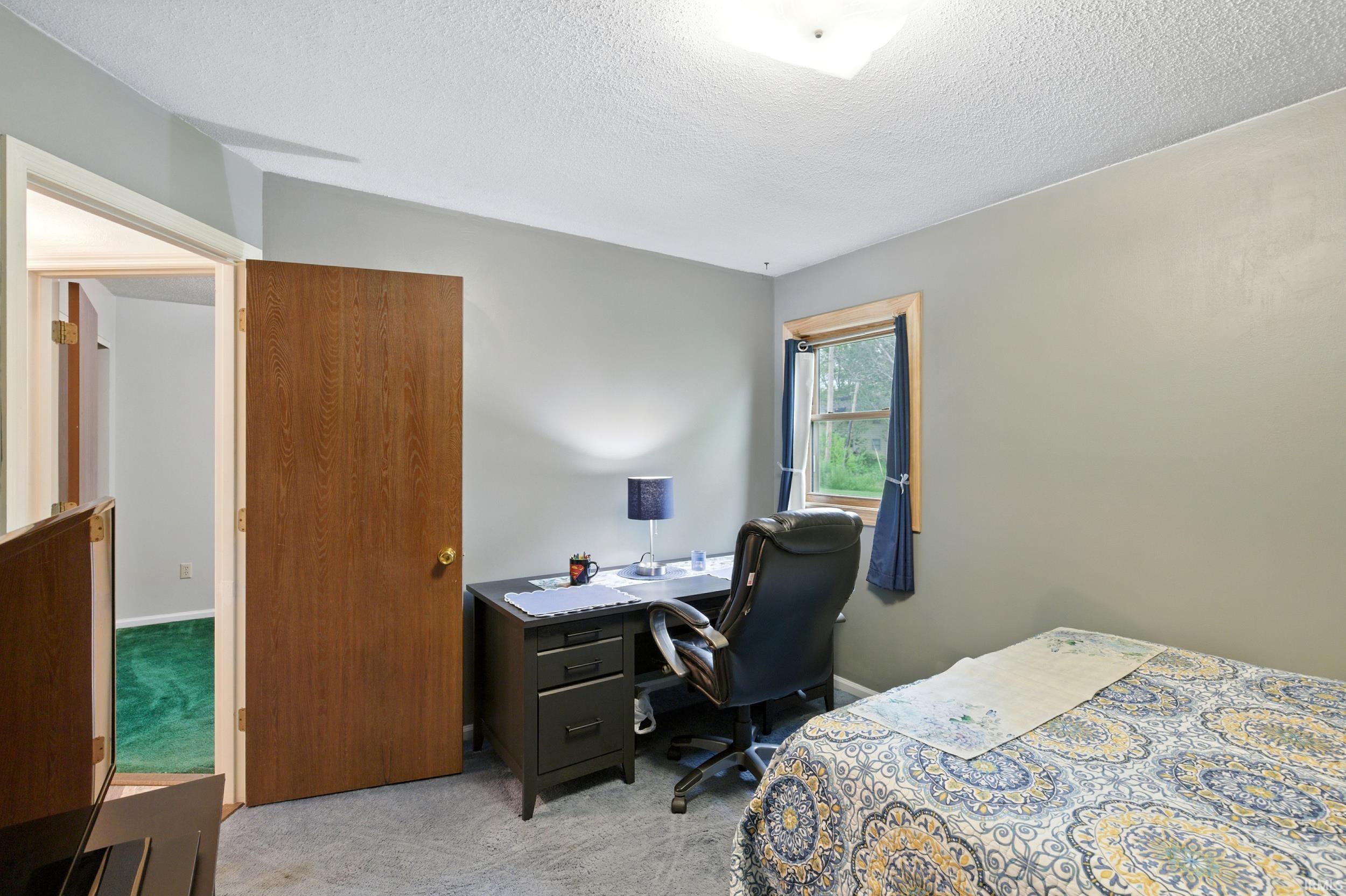Photo 32 of 7025 Elmbrook Drive