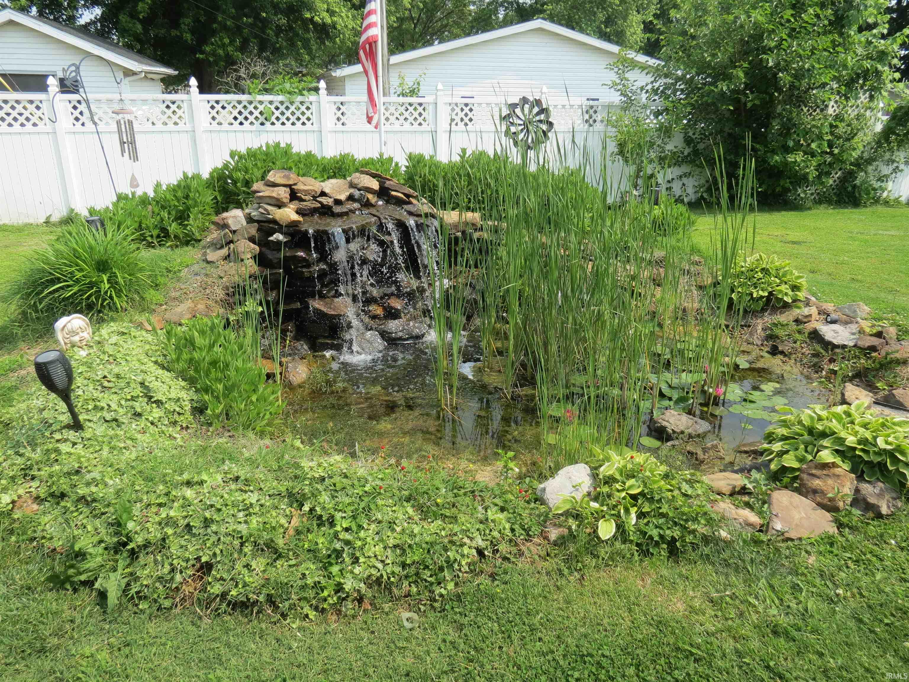 Homes for sale in Petersburg, IN | 801 E Sycamore St, Petersburg, IN 47567 | MLS# 202520726