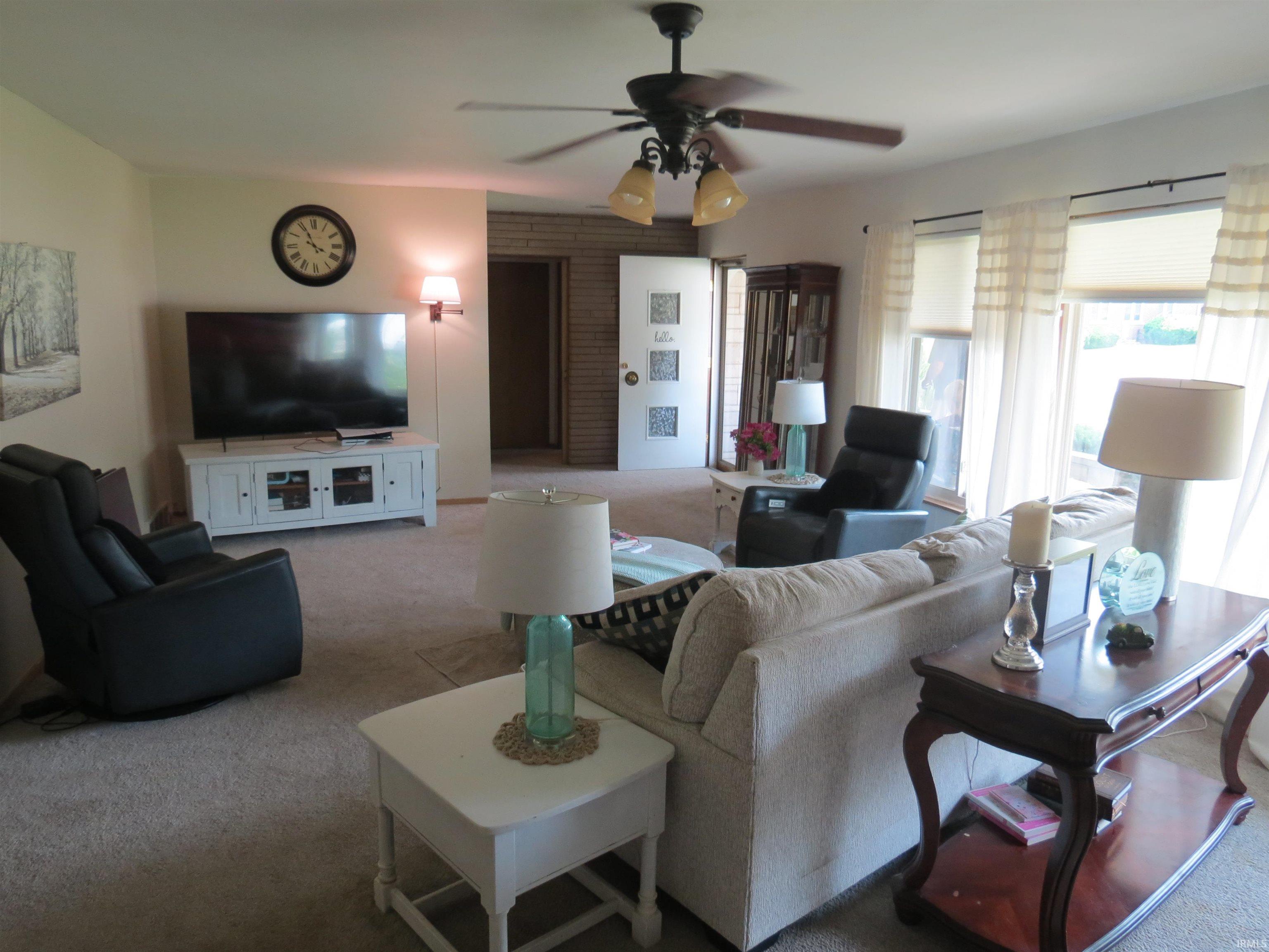 Homes for sale in Petersburg, IN | 801 E Sycamore St, Petersburg, IN 47567 | MLS# 202520726