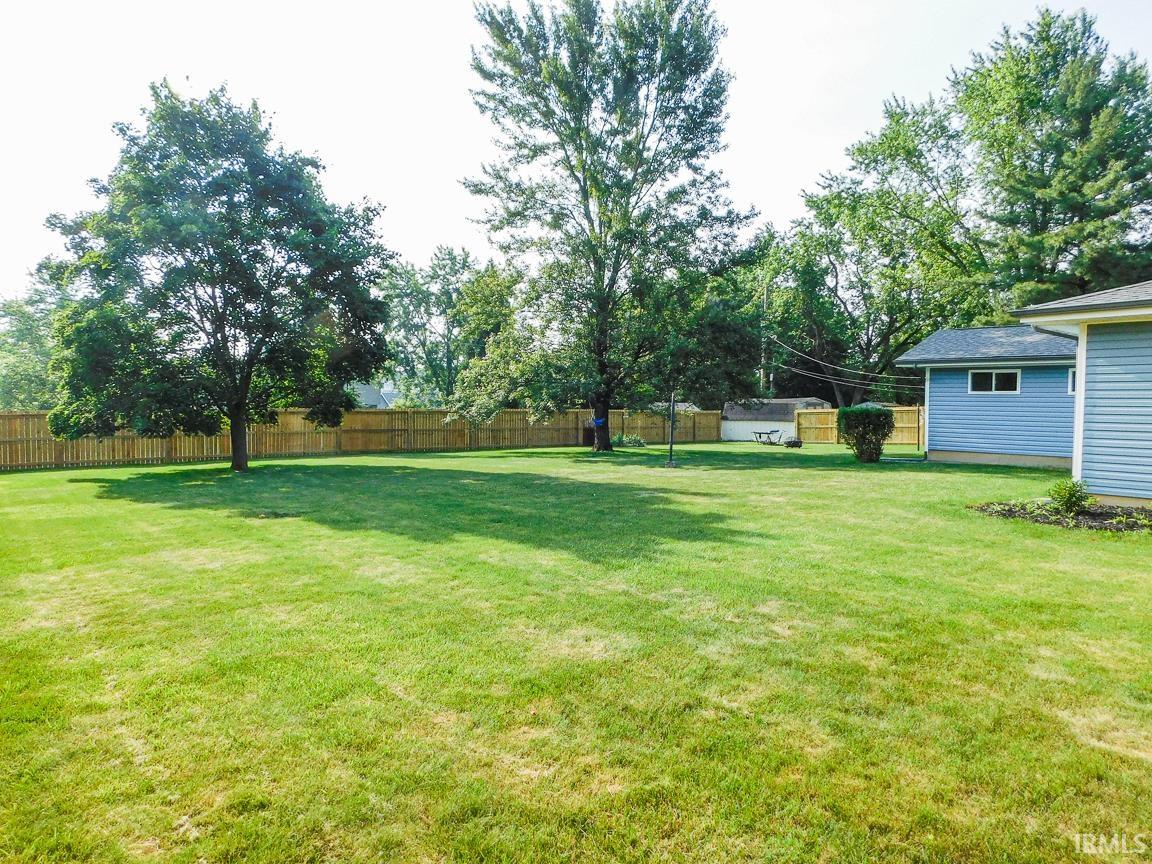Photo 33 of 2363 N Oak Drive