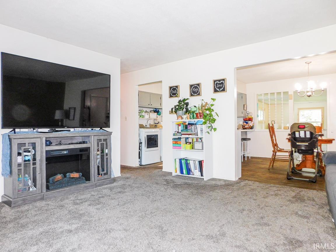 Photo 5 of 2363 N Oak Drive