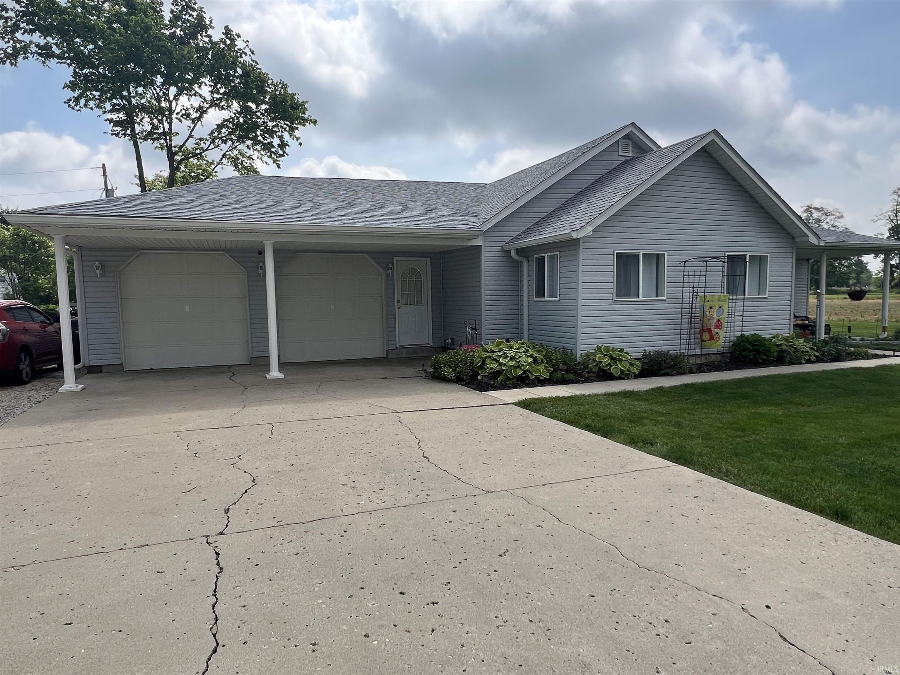 Homes for sale in New Castle, IN | 542 S Greensboro Pike, New Castle, IN 47362 | MLS# 202520786