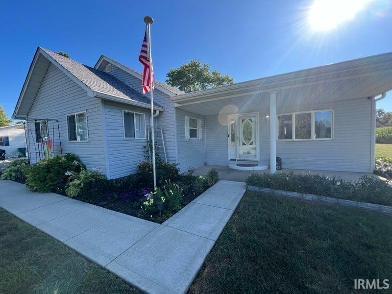 Homes for sale in New Castle, IN | 542 S Greensboro Pike, New Castle, IN 47362 | MLS# 202520786