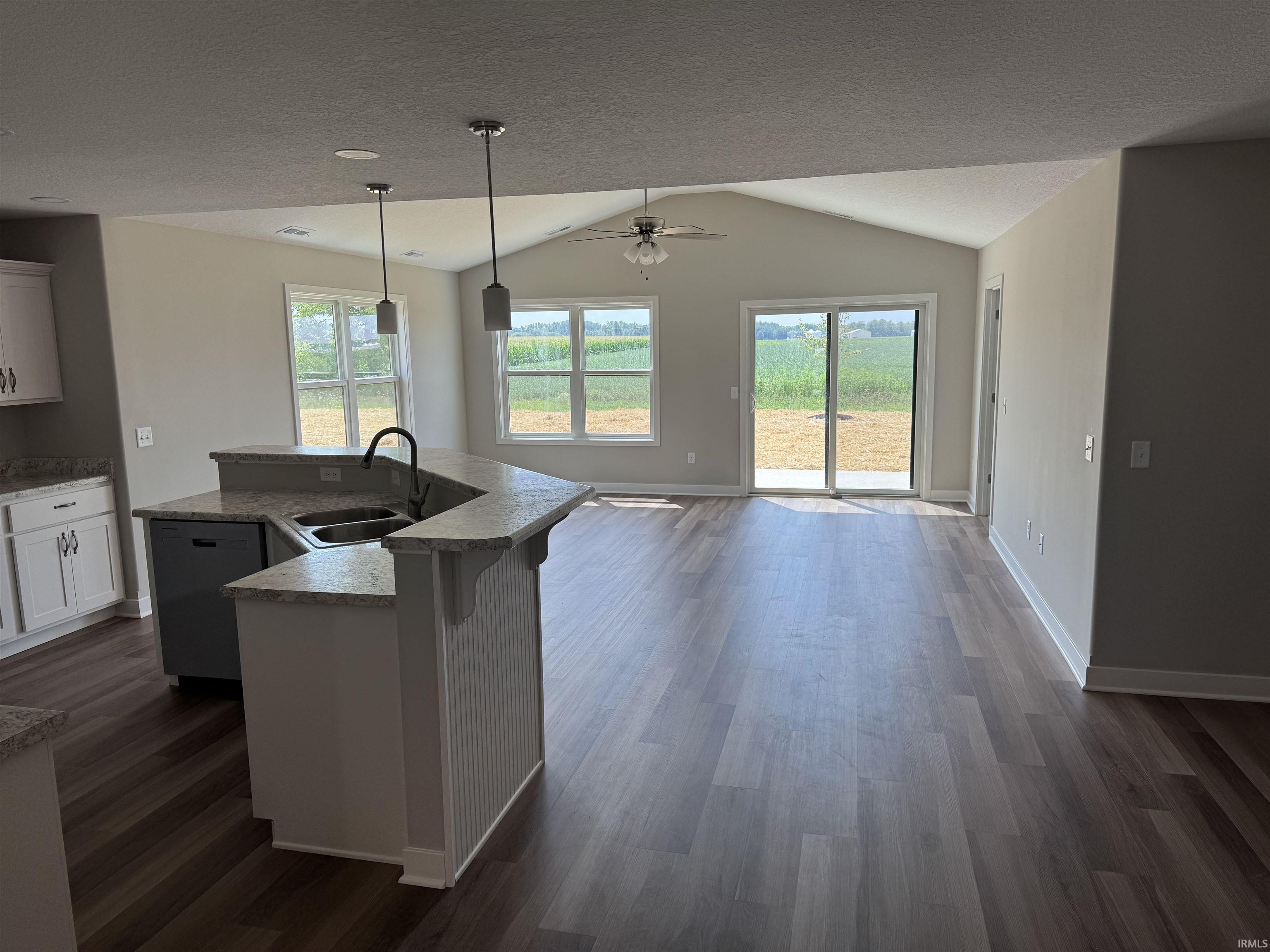 Photo 5 of 2593 Hogan's Alley