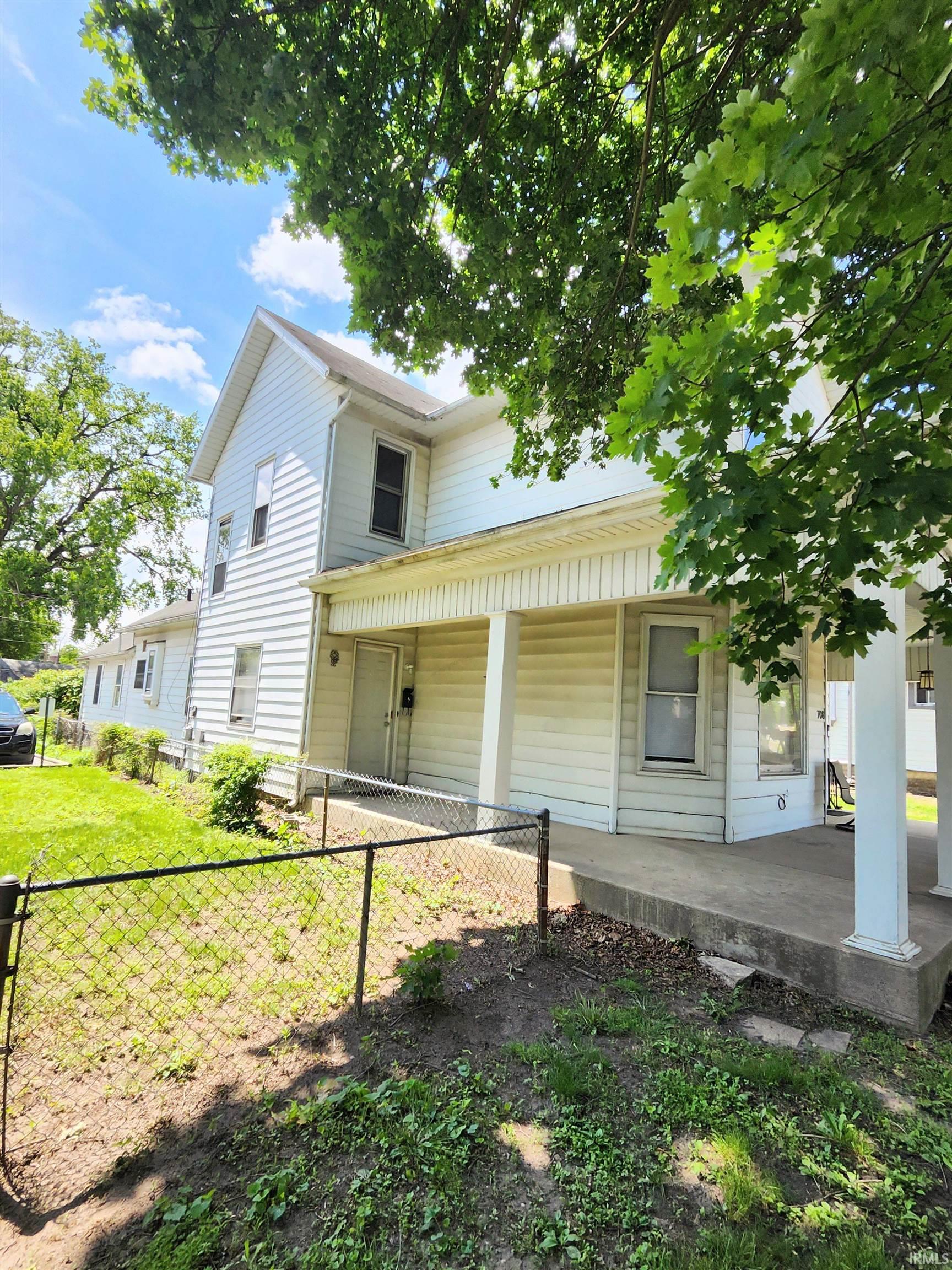 Photo 2 of 708 Columbia Avenue
