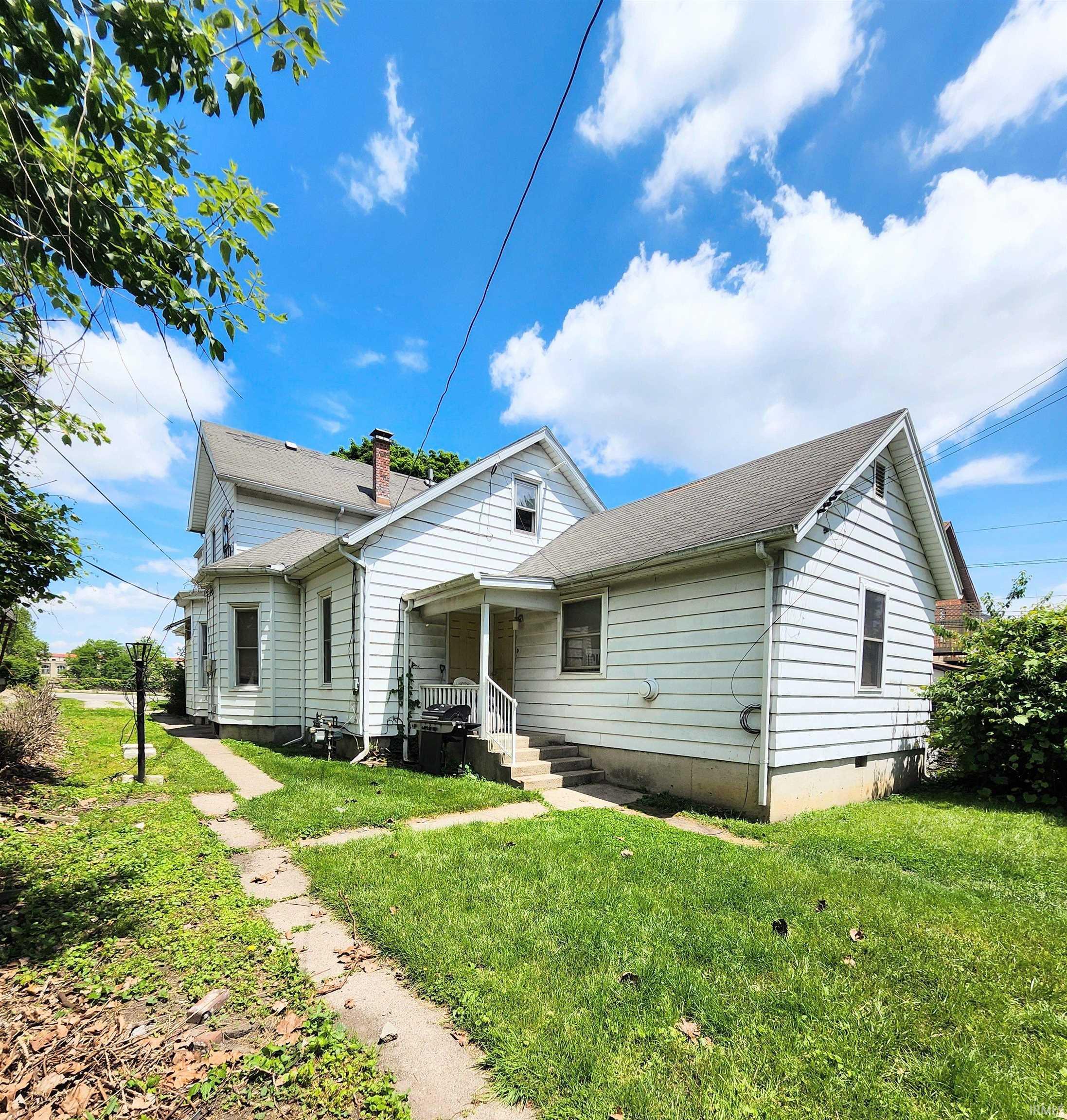 Photo 3 of 708 Columbia Avenue