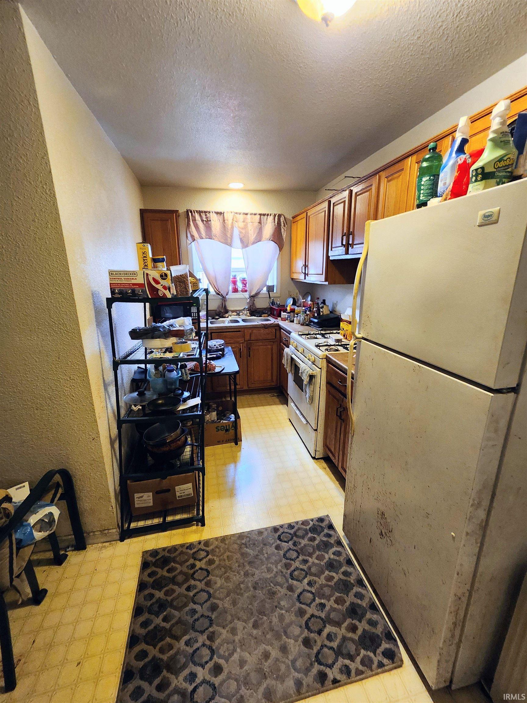 Photo 30 of 708 Columbia Avenue