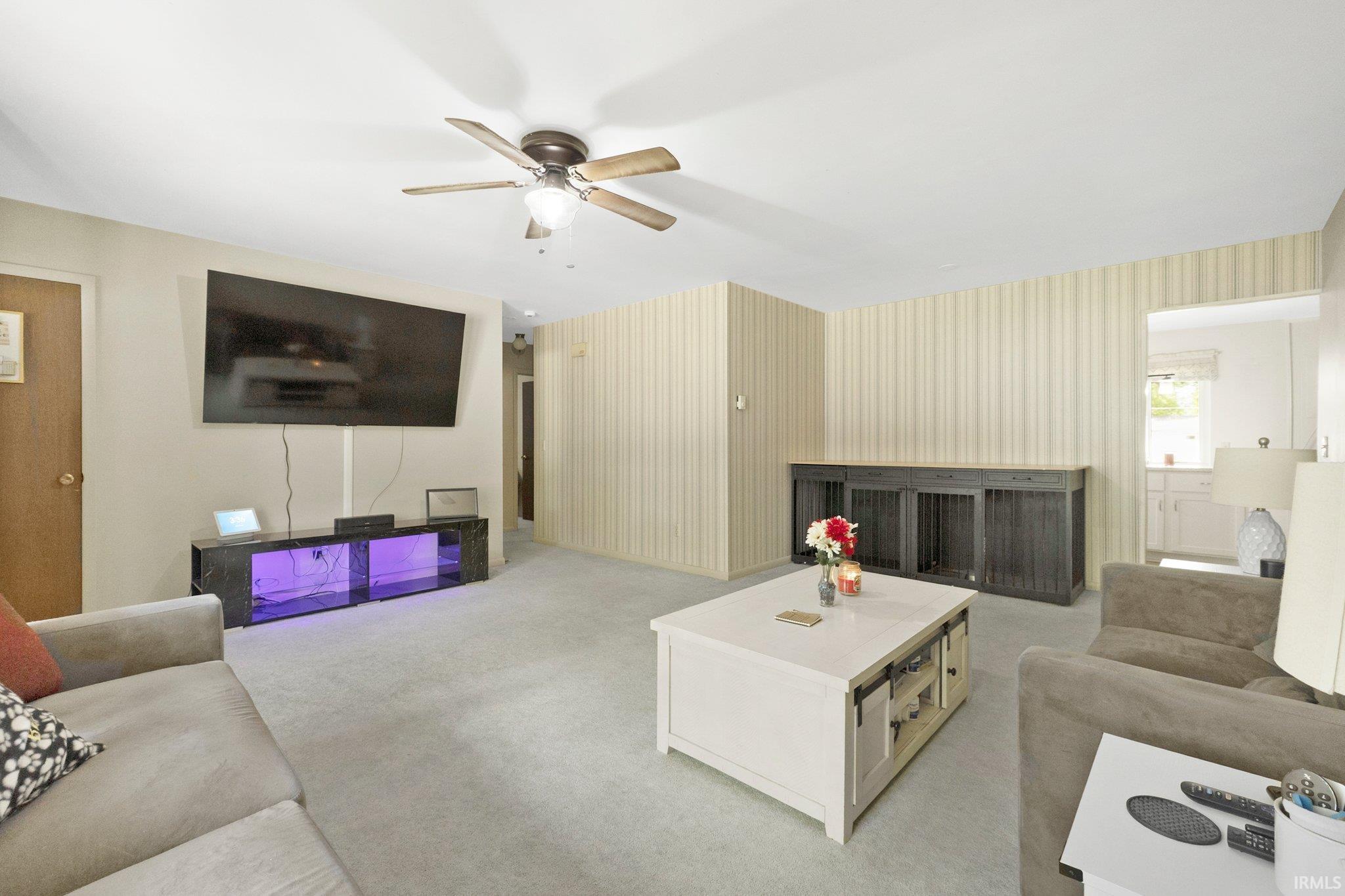 Photo 4 of 1210 Mcintyre Drive