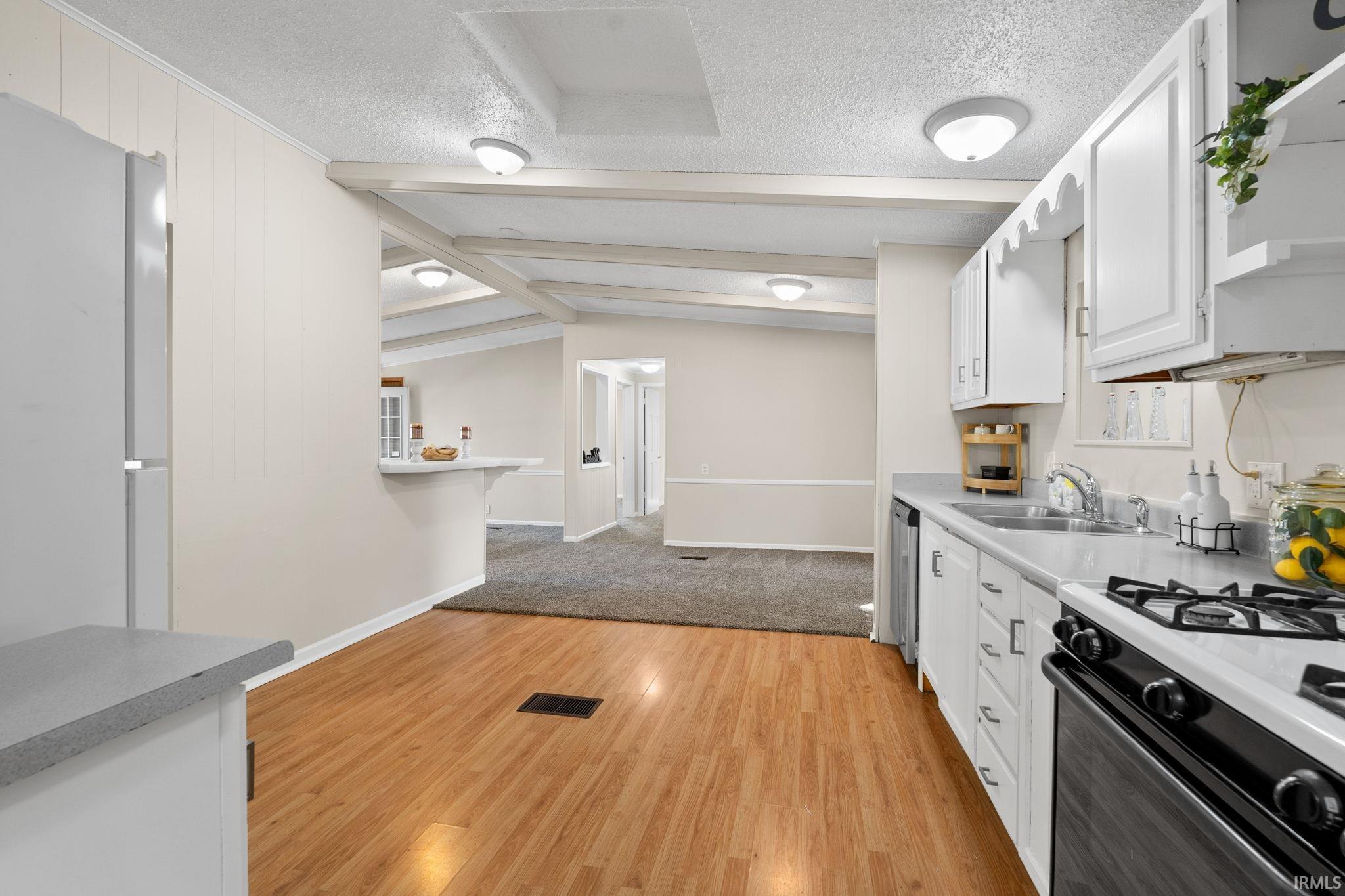 Photo 16 of 3013 Prairie Grove Drive