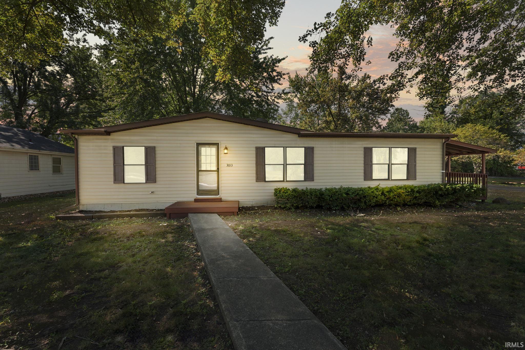 Photo 2 of 3013 Prairie Grove Drive