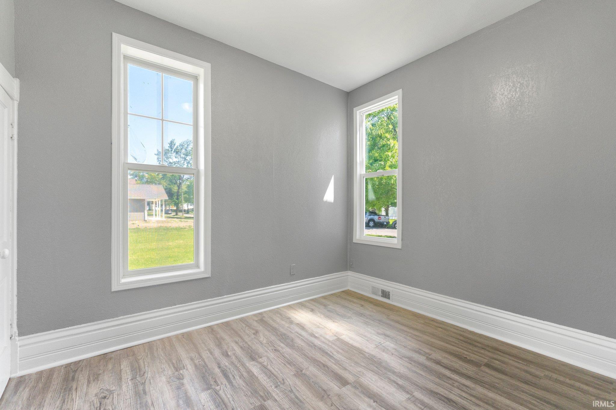 Photo 6 of 2628 Reed Street