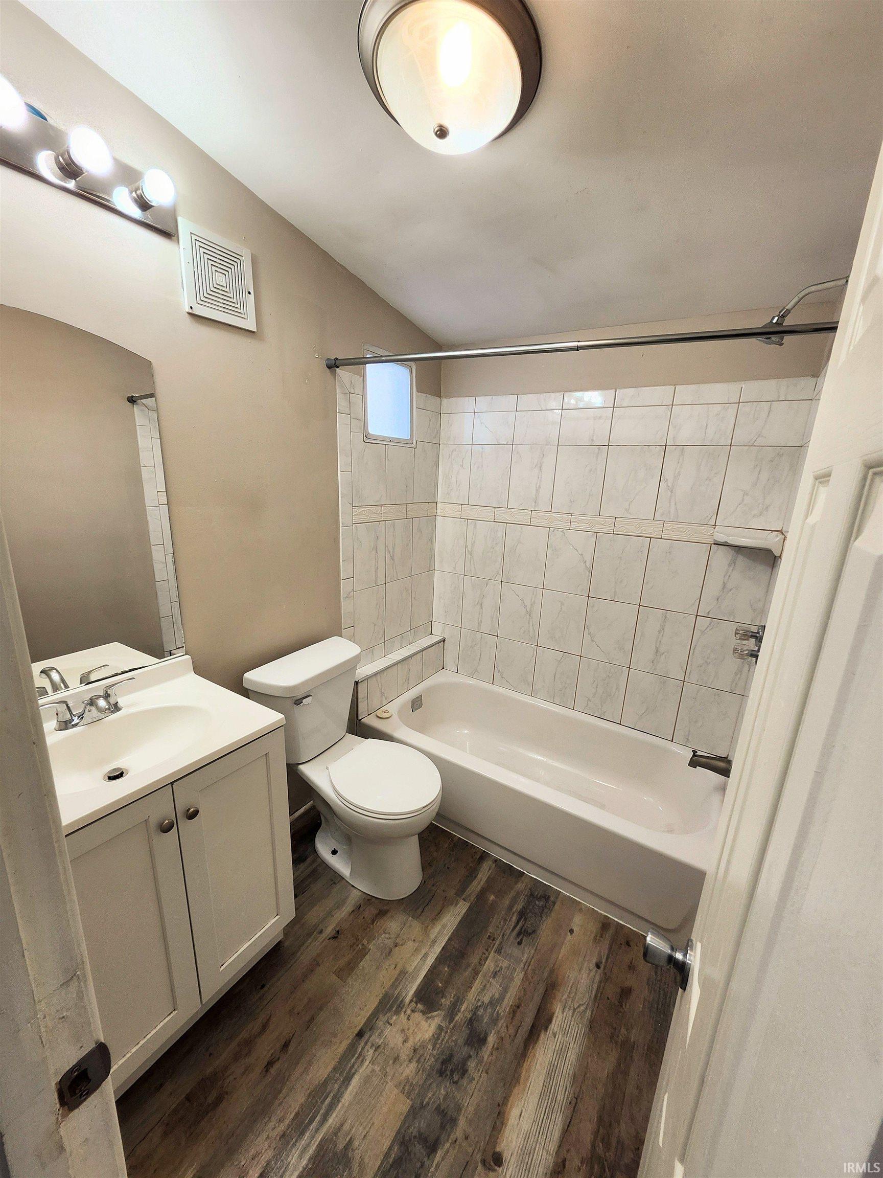 Photo 24 of 436 E Taber Street