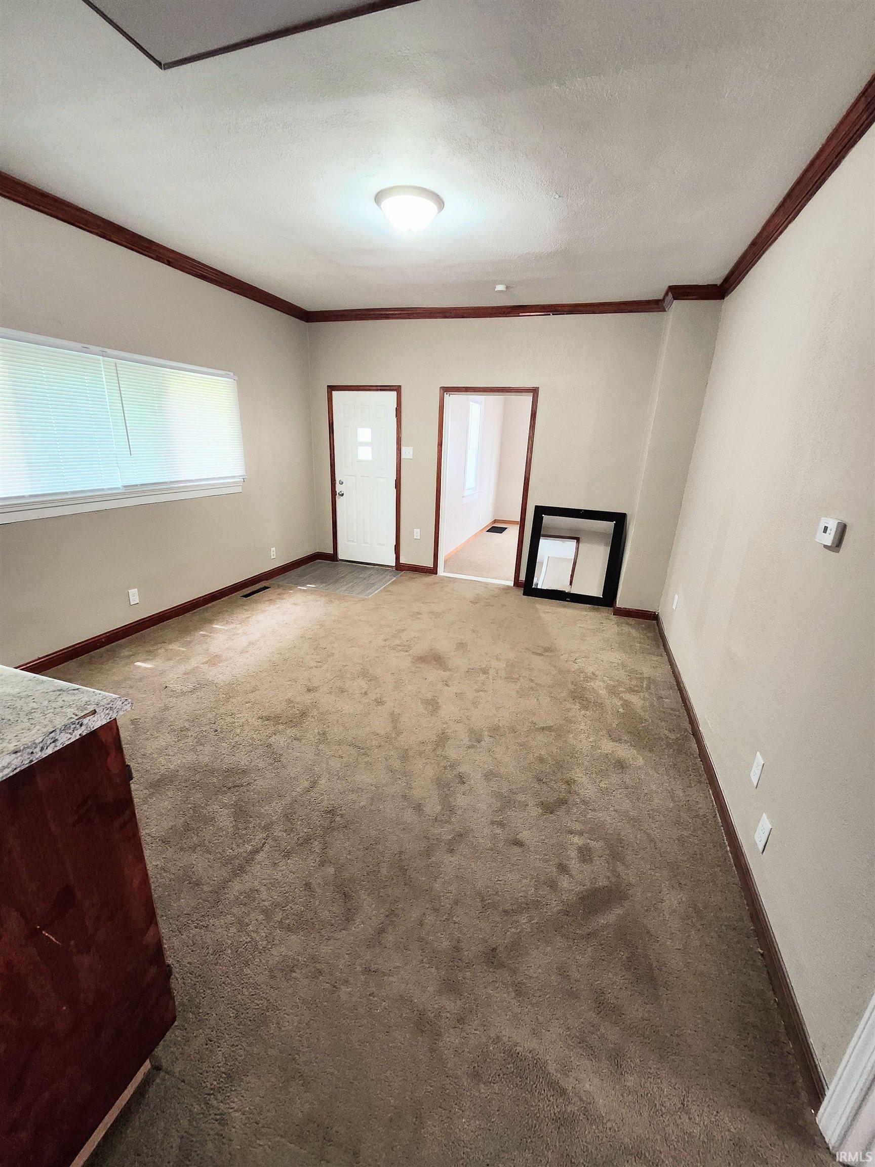 Photo 7 of 436 E Taber Street