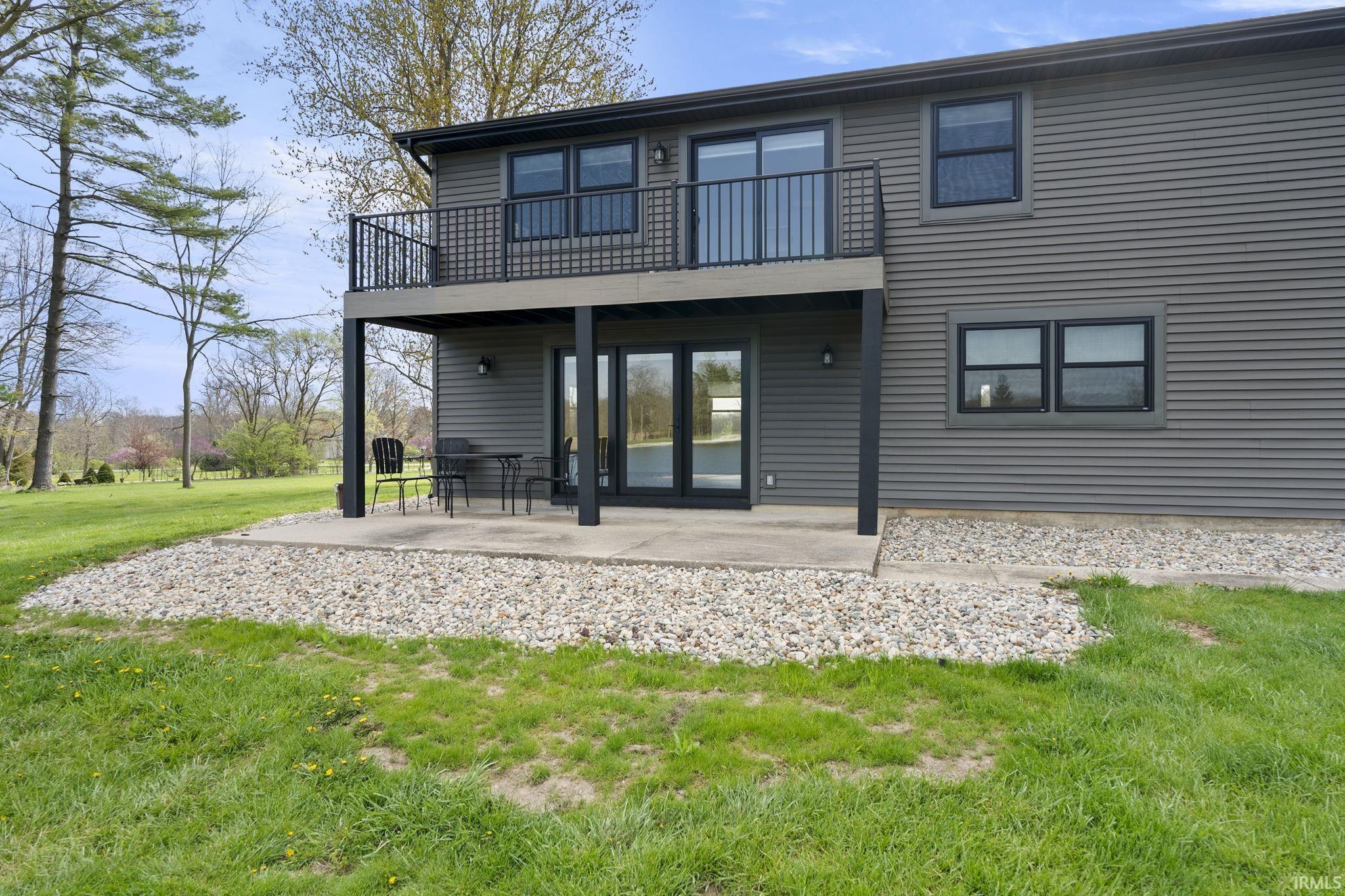 Photo 2 of 11136 N 200 W