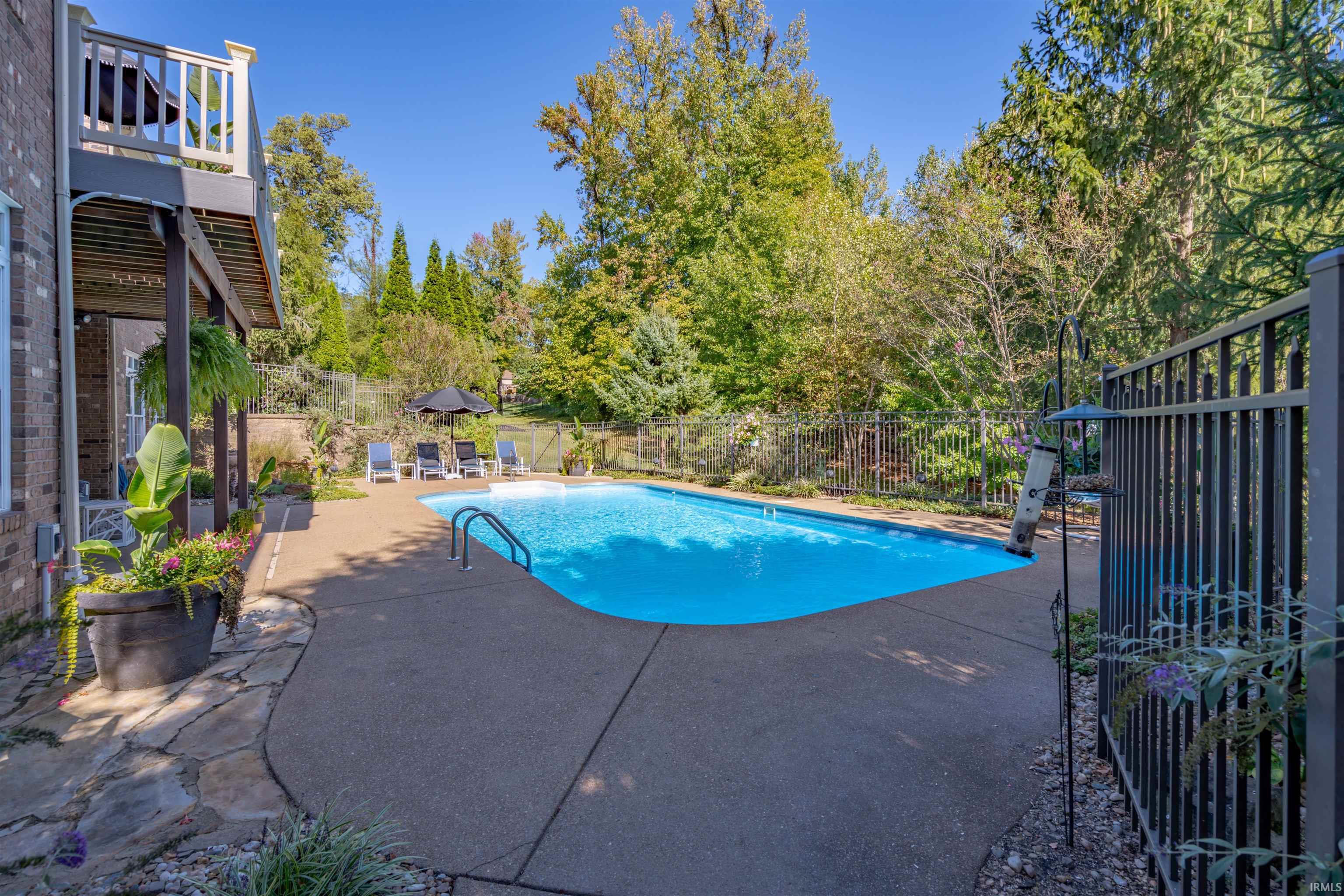 Homes for sale in Newburgh, IN | 6444 Pebble Pointe Ct, Newburgh, IN 47630 | MLS# 202521003