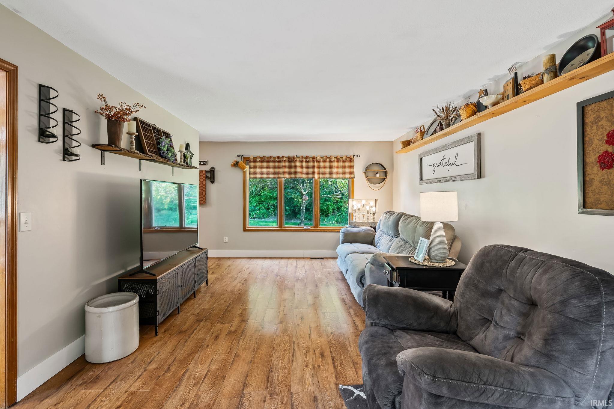 Photo 14 of 3255 W Lincolnway