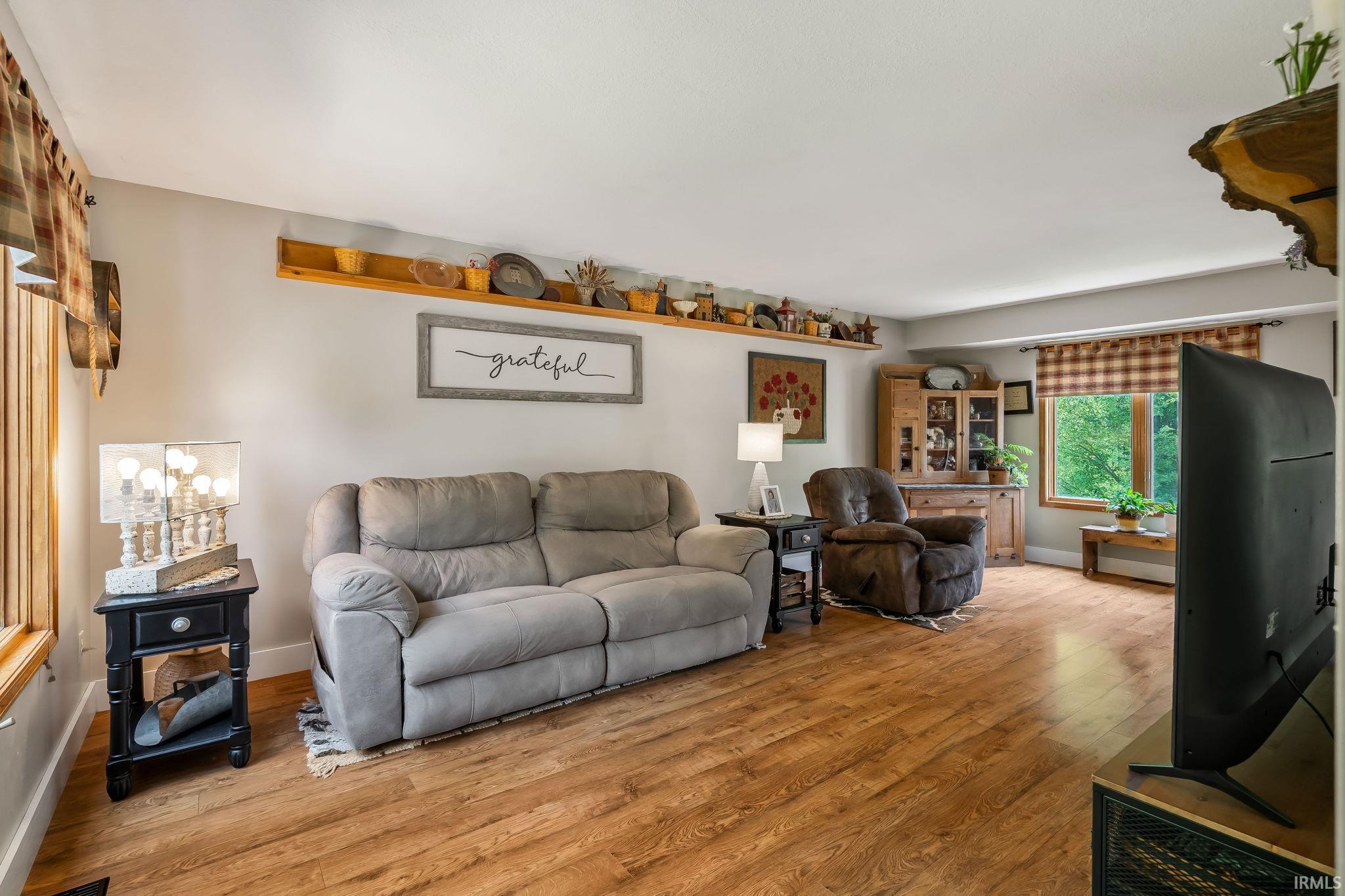 Photo 15 of 3255 W Lincolnway