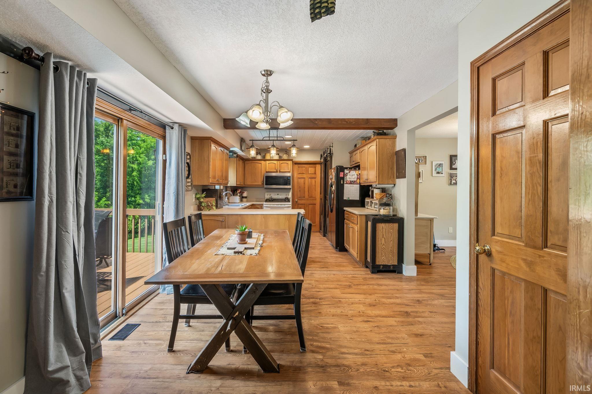 Photo 17 of 3255 W Lincolnway
