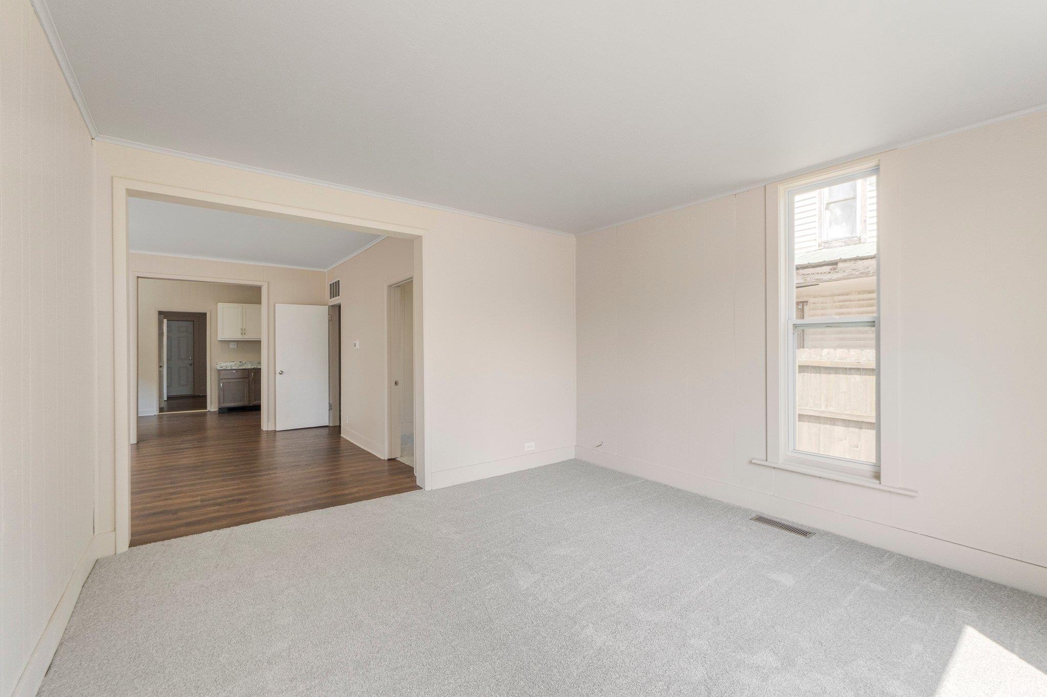 Photo 15 of 407 N Broadway Street