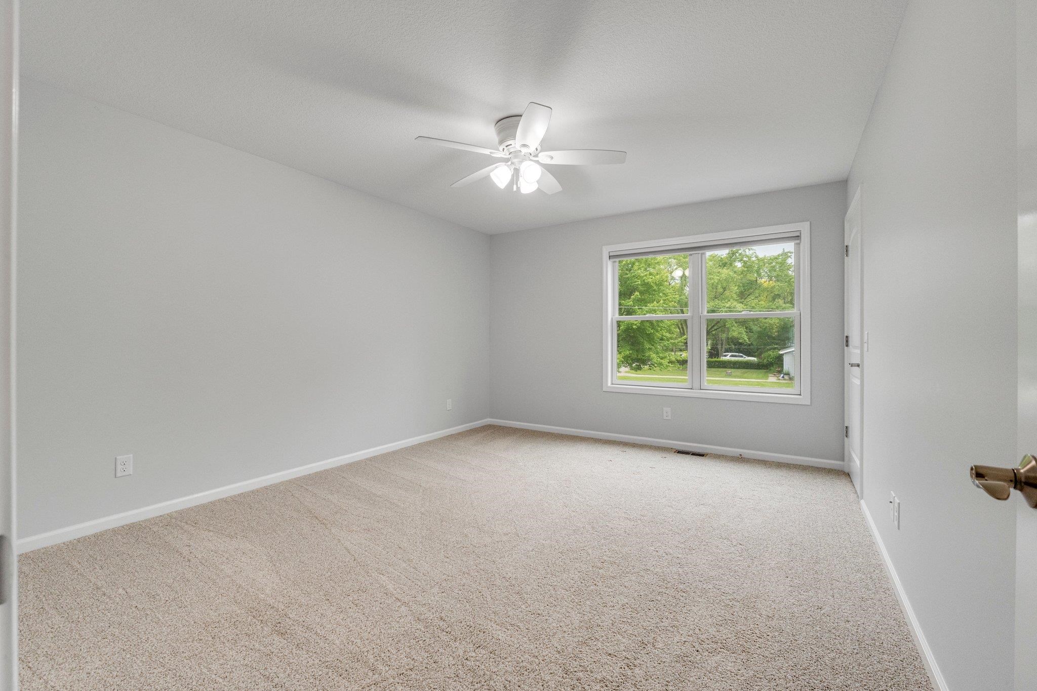 Photo 21 of 1150 N 155 W