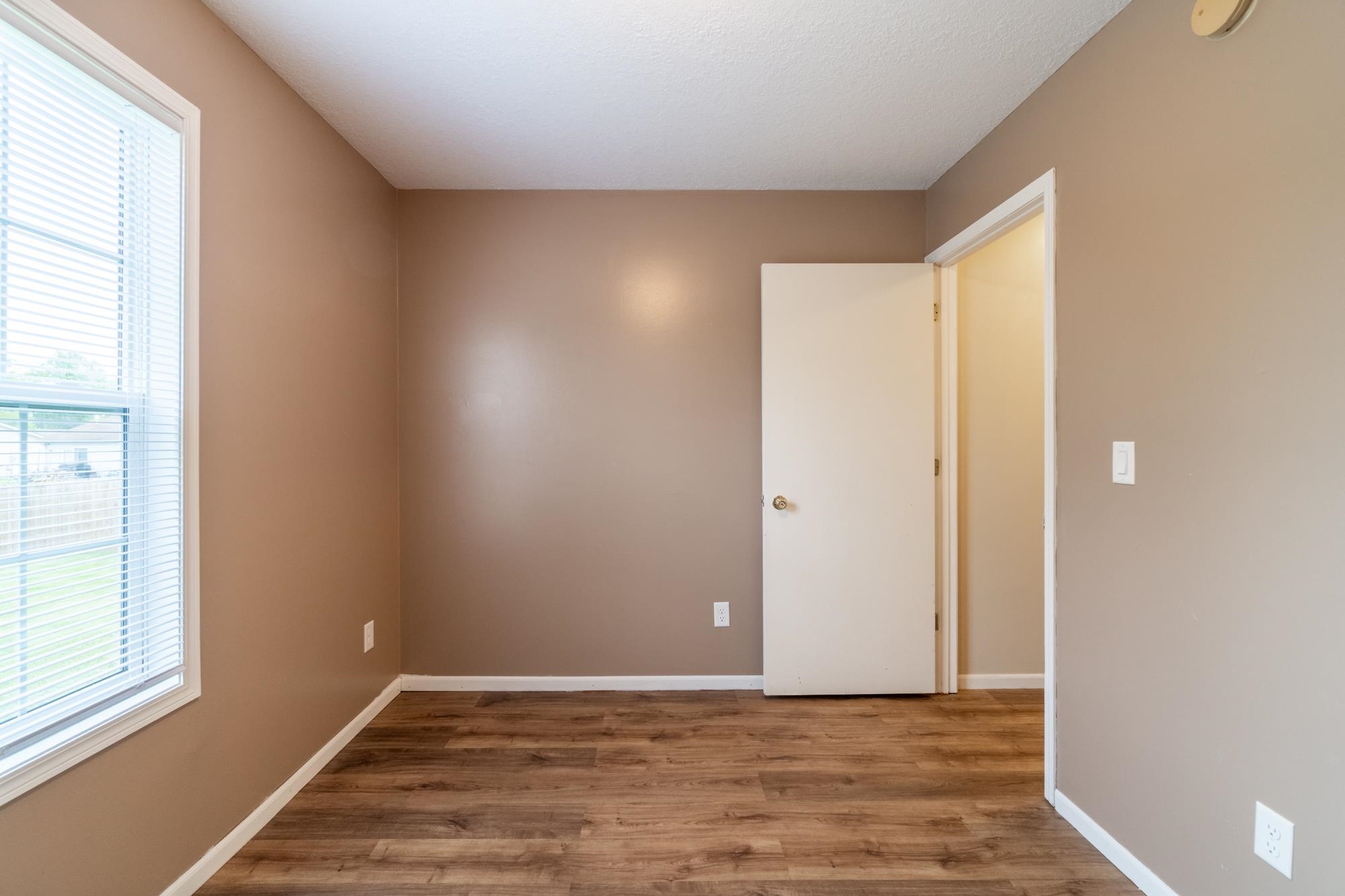1109 Manahan Drive, Angola, IN 46703