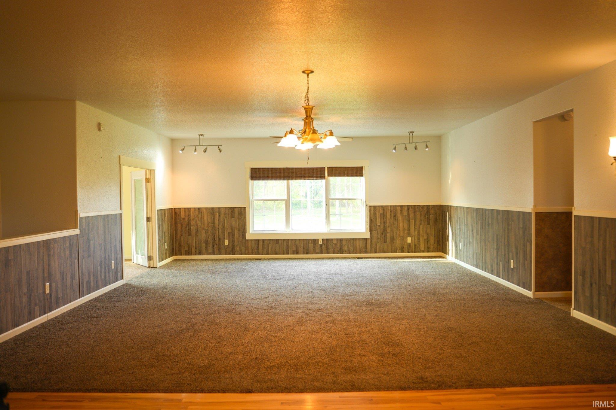 Photo 7 of 7458 E Lincolnway Road