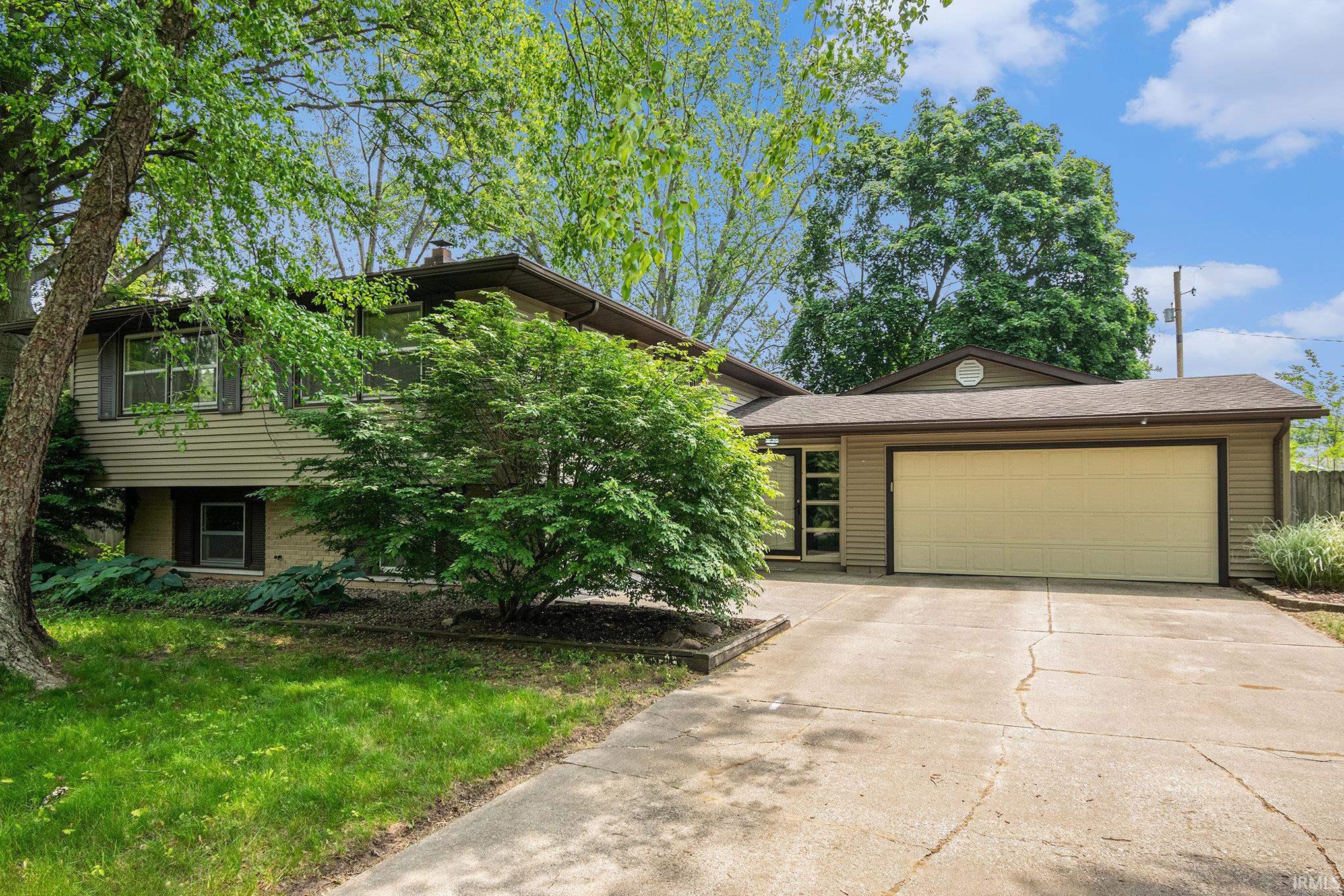Photo 1 of 1708 Canterbury Drive