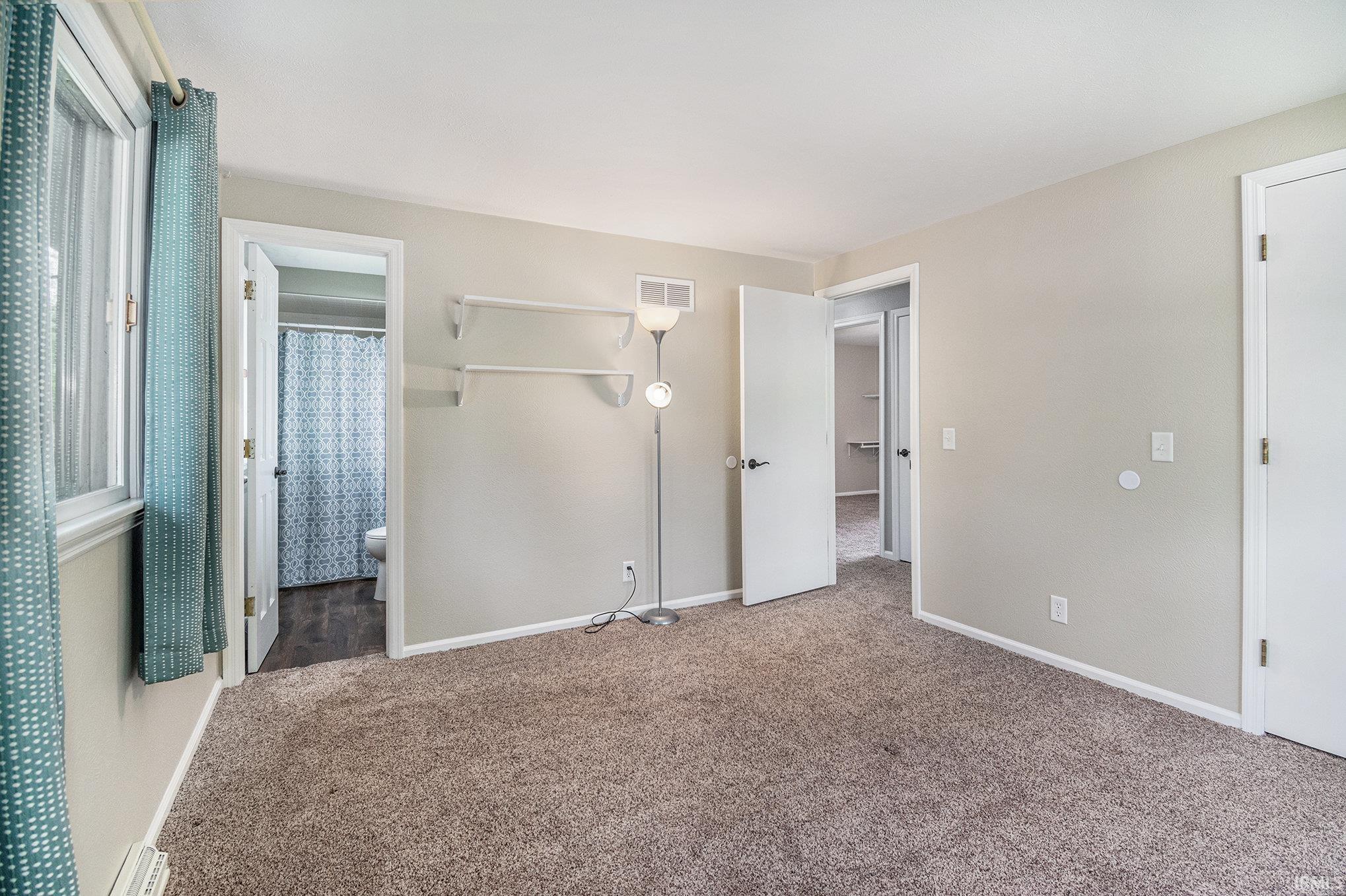 Photo 13 of 1708 Canterbury Drive