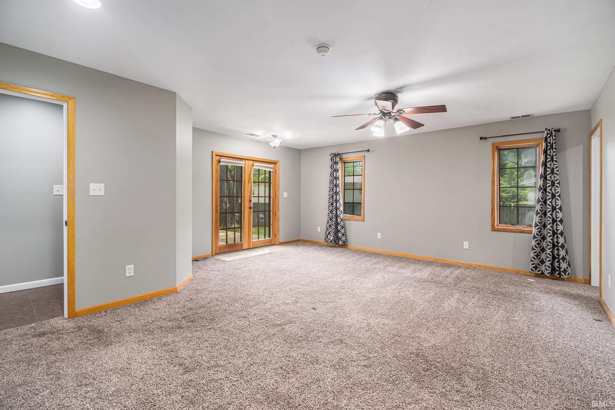 Photo 7 of 1708 Canterbury Drive