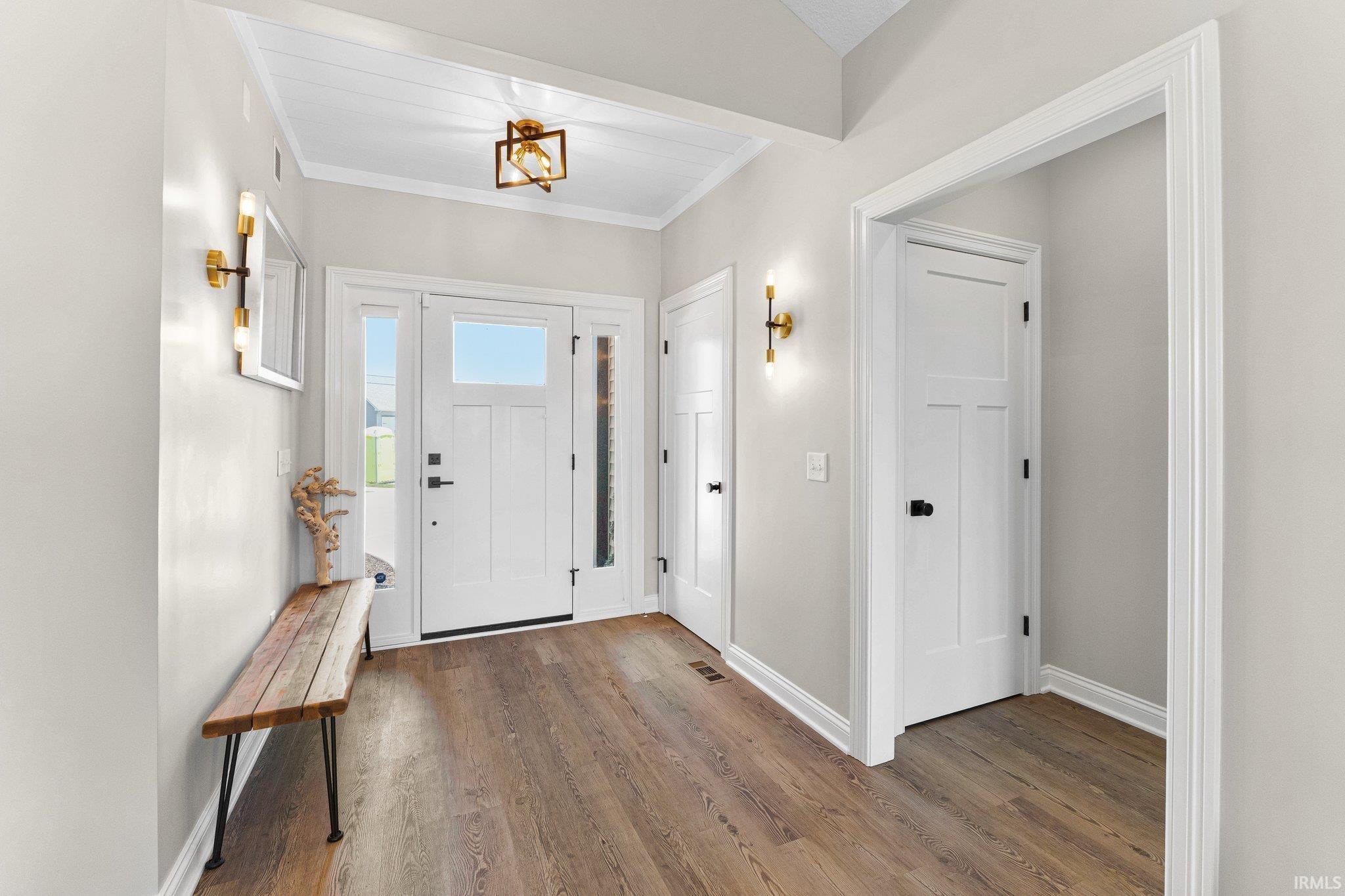 Photo 11 of 102 Elderwood Court