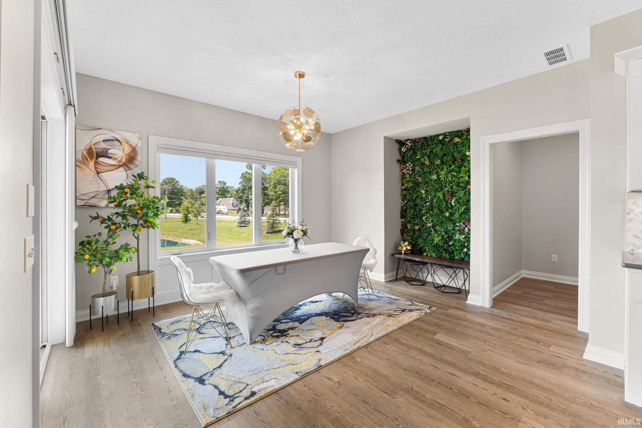 Photo 18 of 102 Elderwood Court