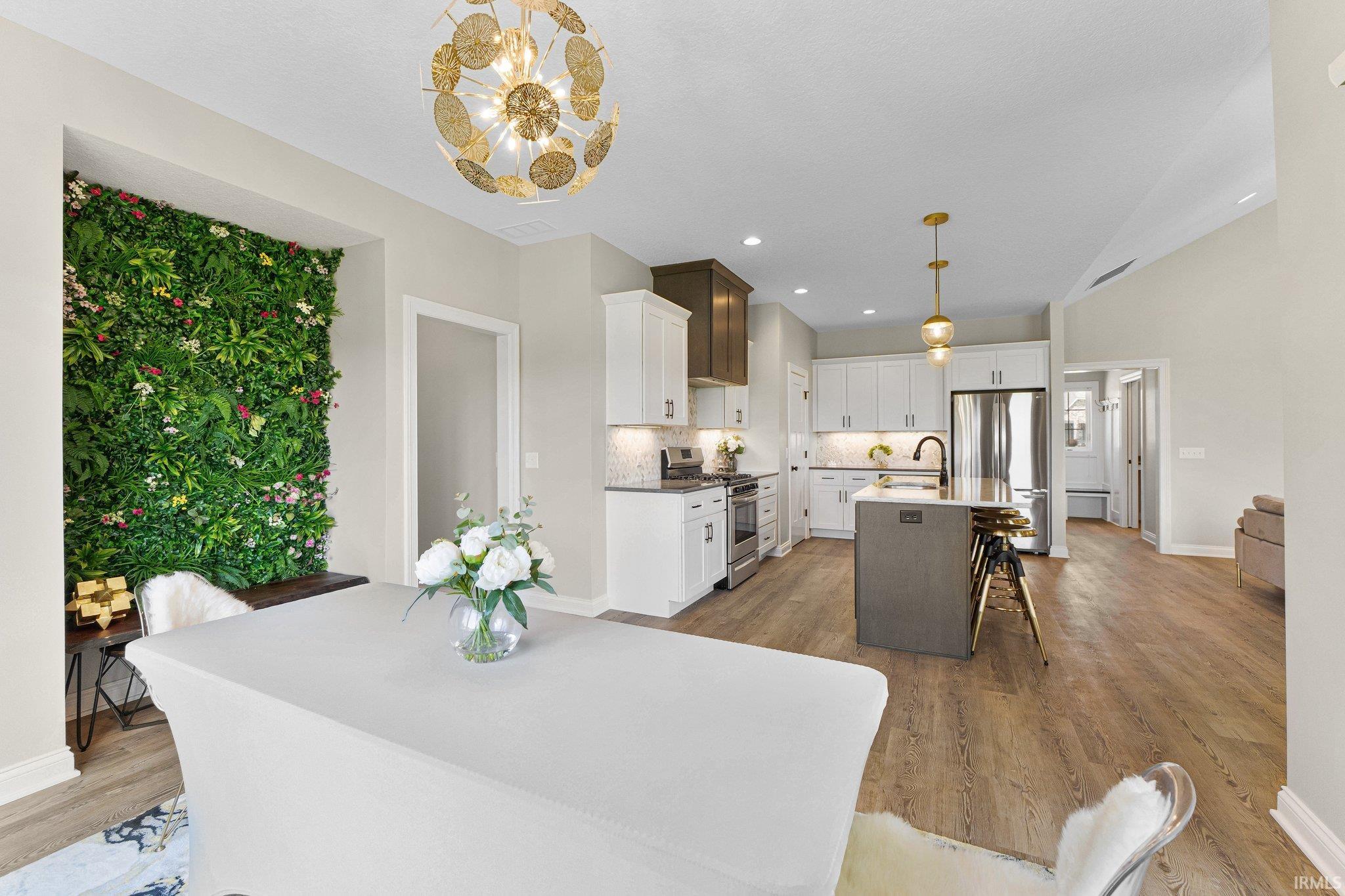 Photo 20 of 102 Elderwood Court