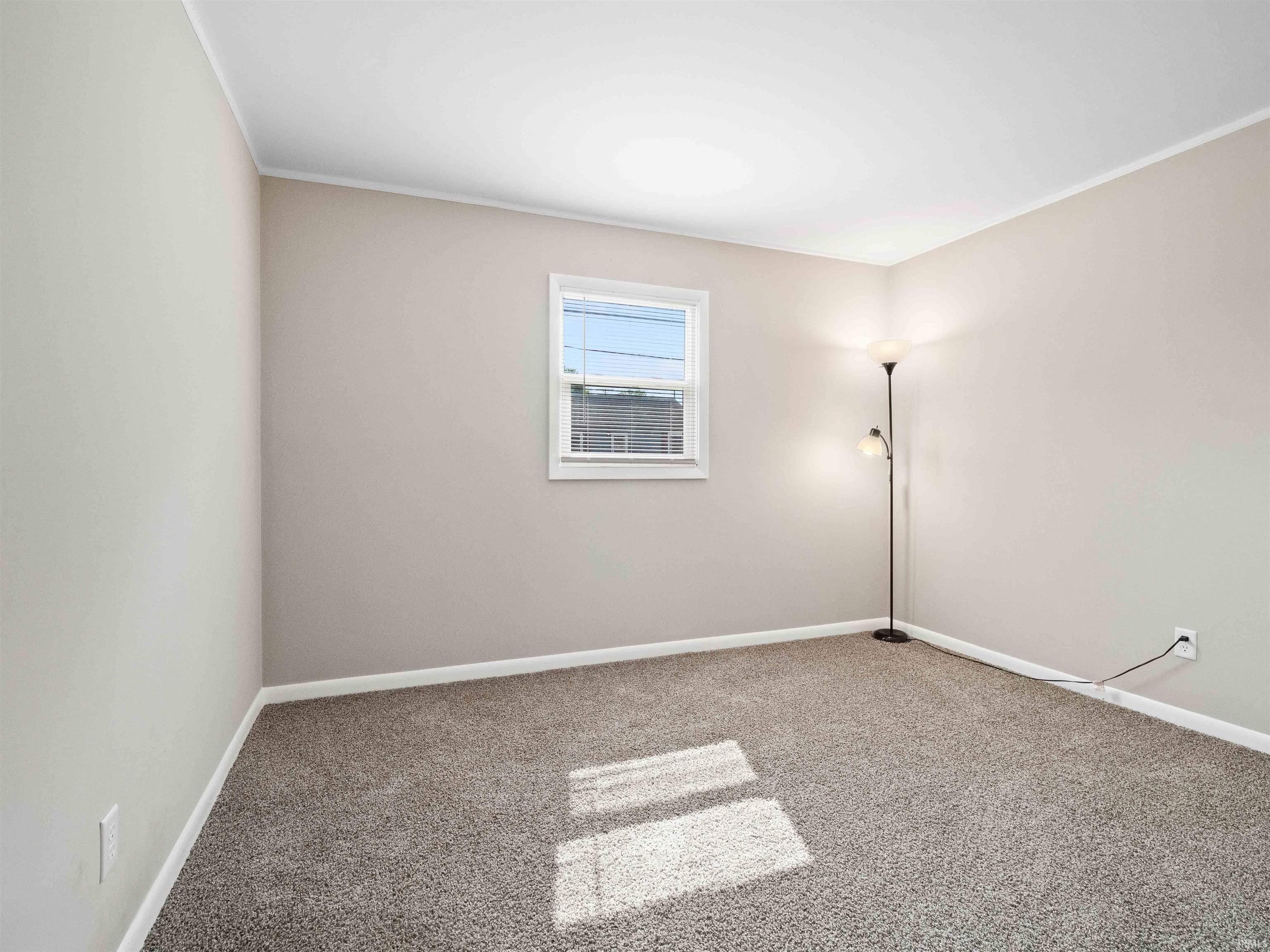Photo 23 of 254 Forrest Avenue