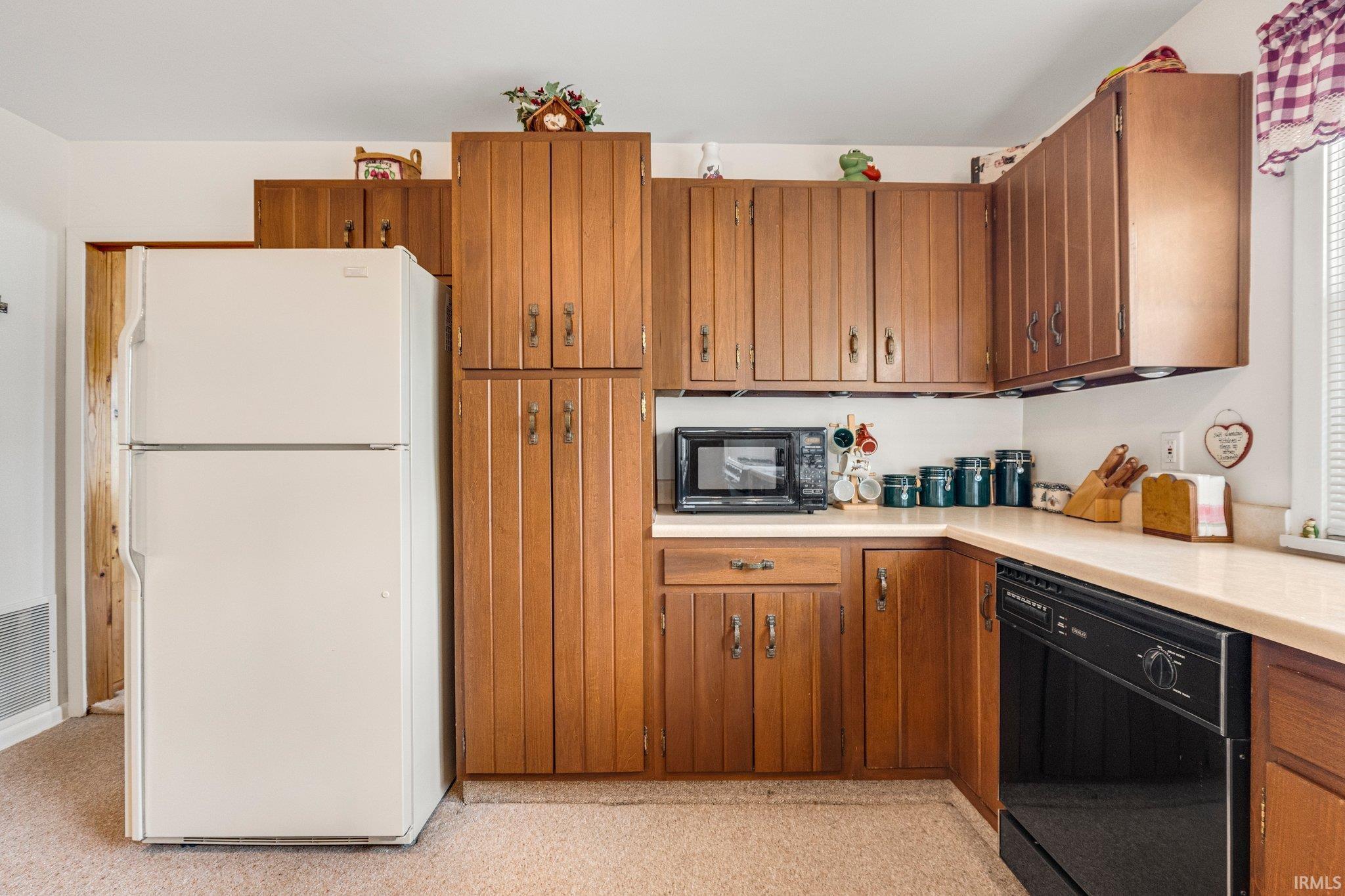 Photo 13 of 9055 E 480 S