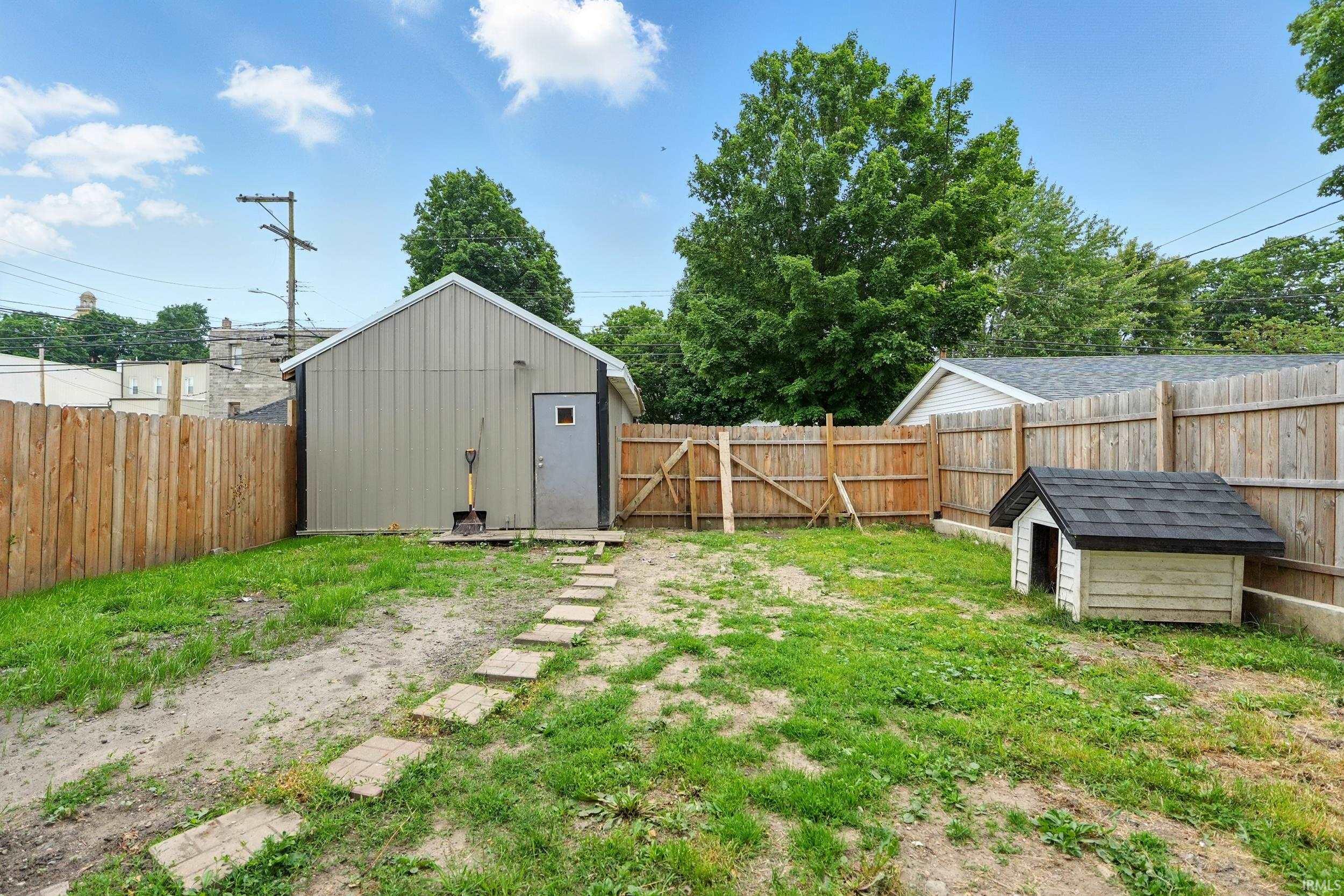 Property Photo 27