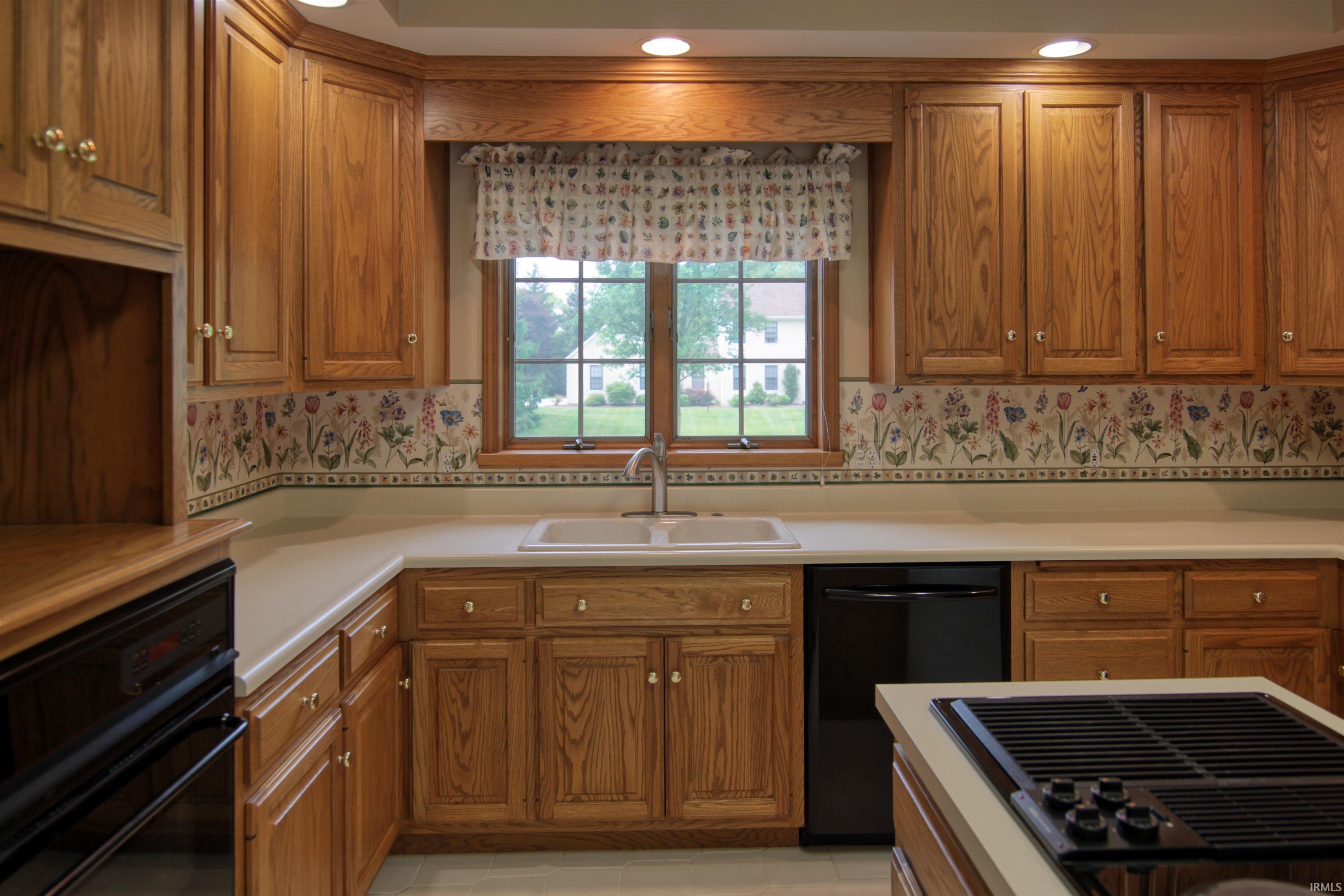 Photo 8 of 12918 West Hamilton Place