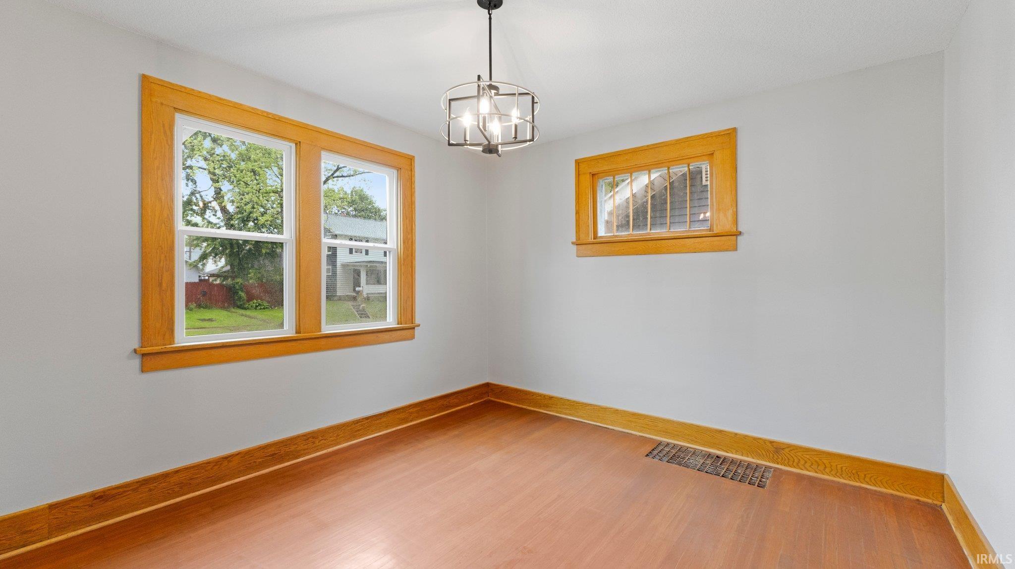 Photo 7 of 4112 Arlington Avenue