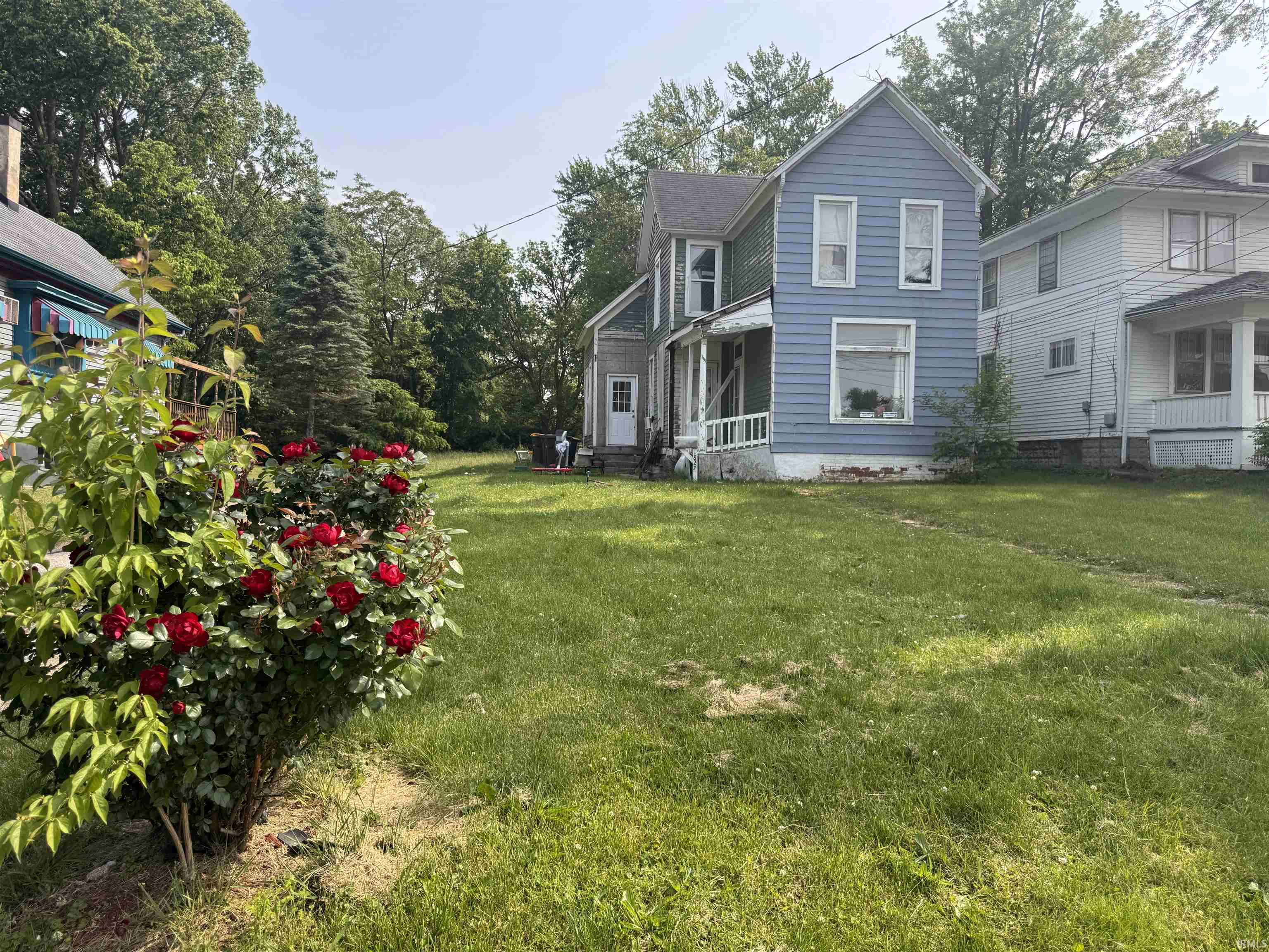 Photo 0 of 1827 hale Avenue
