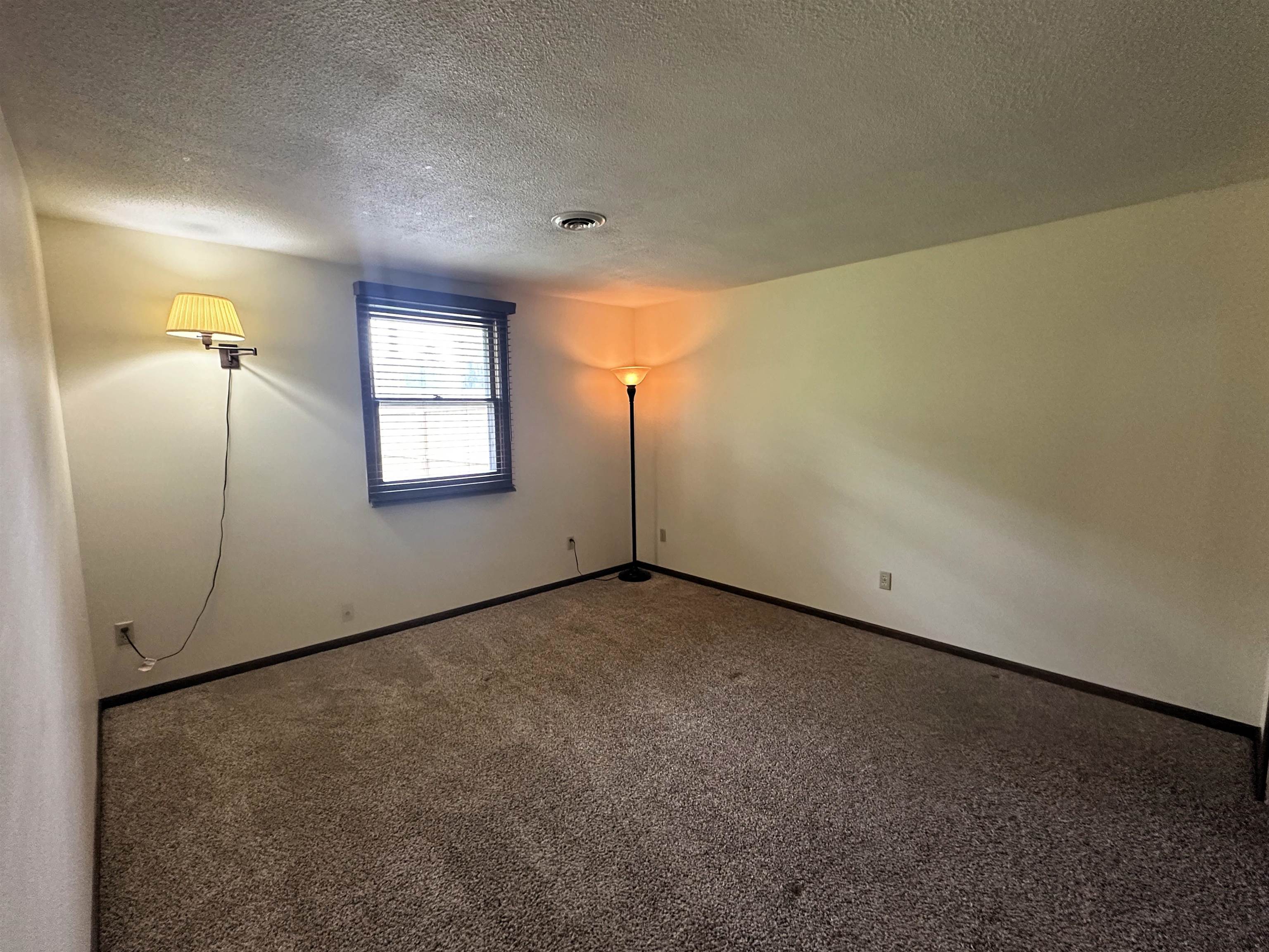Photo 11 of 4218 Turf Lane