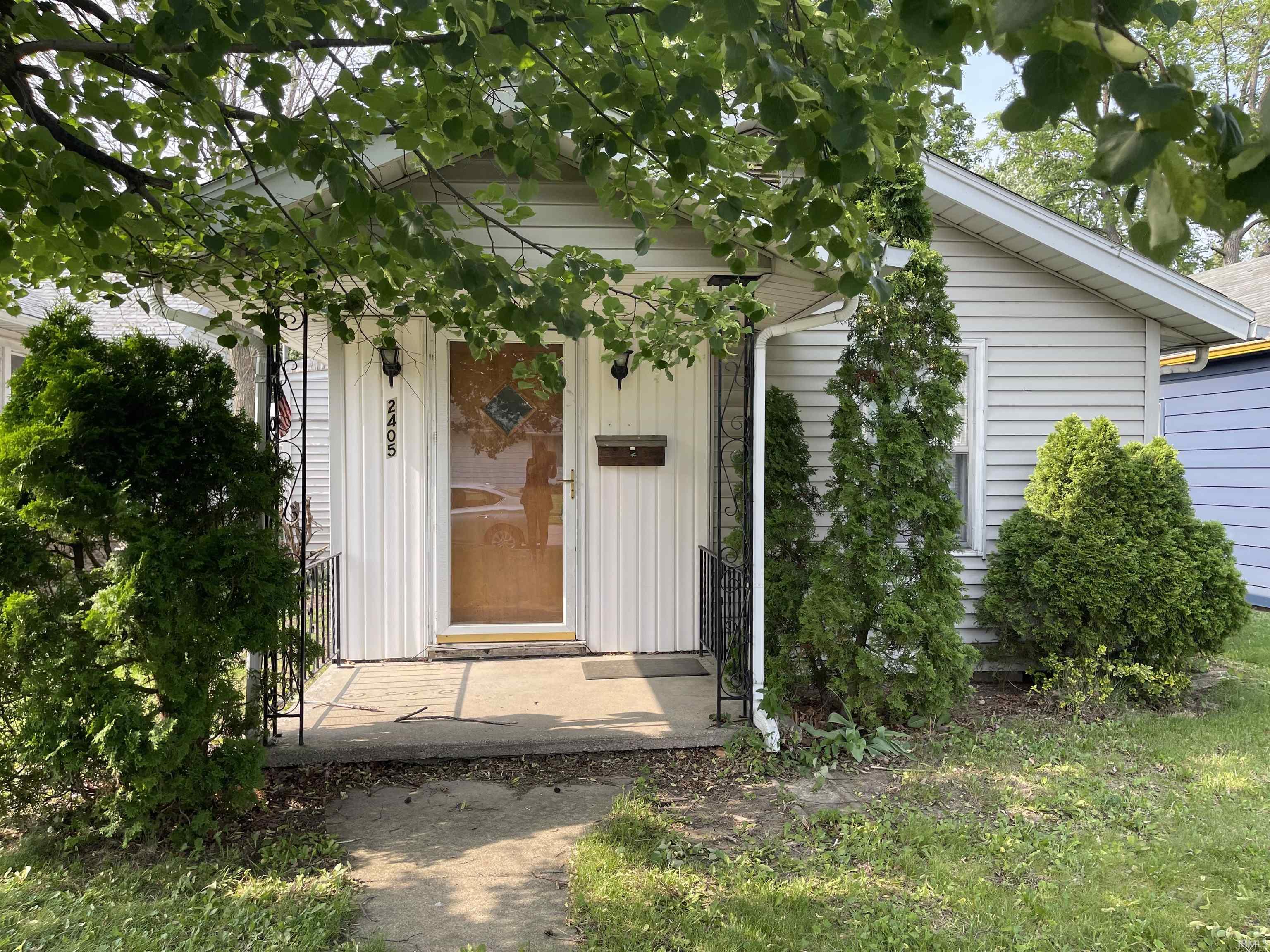 Photo 1 of 2405 Clara Avenue