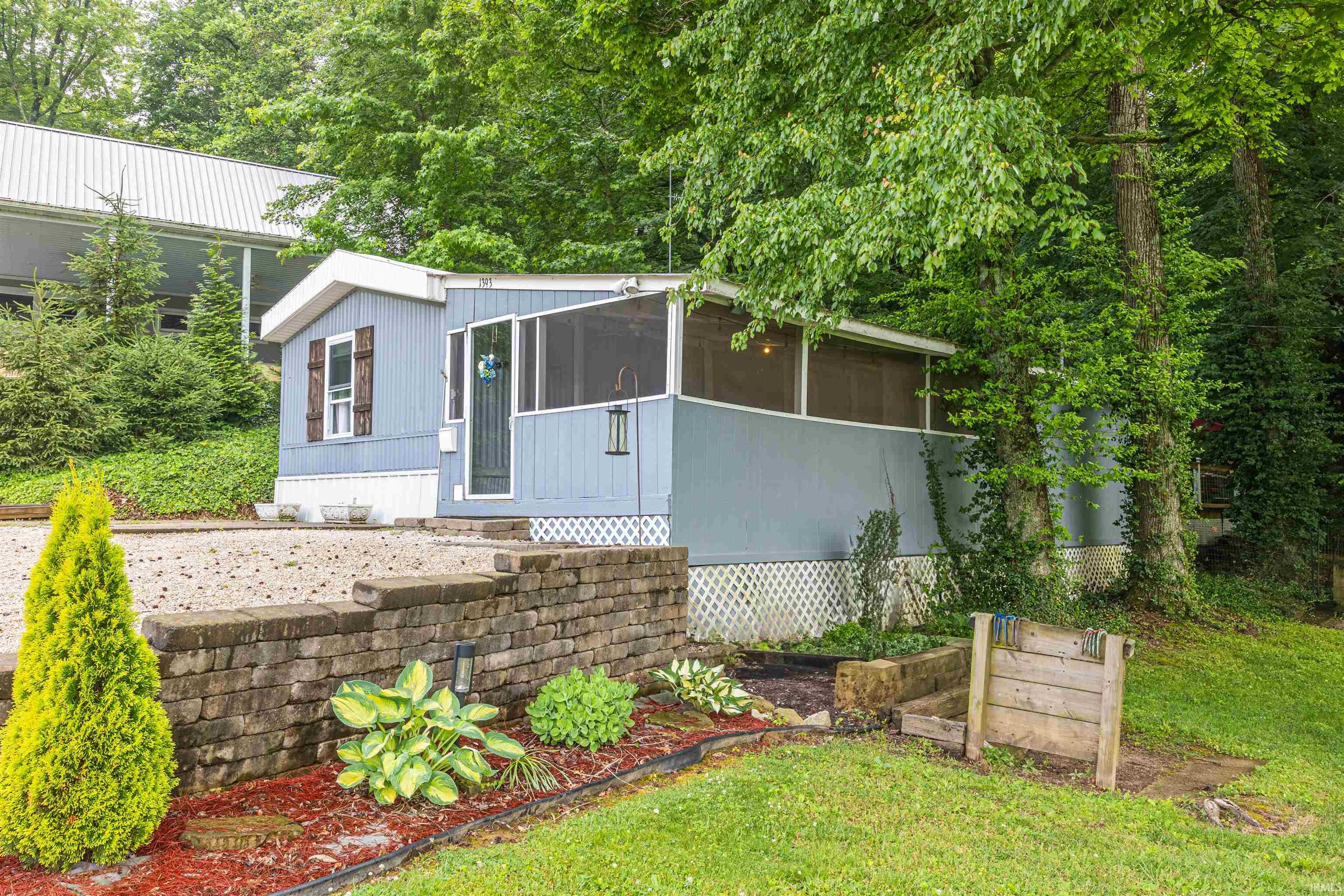 Homes for sale in Jasper, IN | 1393 N Idlewild Lake Rd, Jasper, IN 47546 | MLS# 202521554