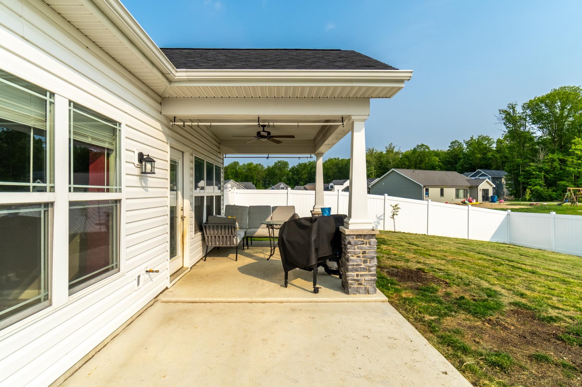 3411 Beowulf Run, Auburn, IN 46706