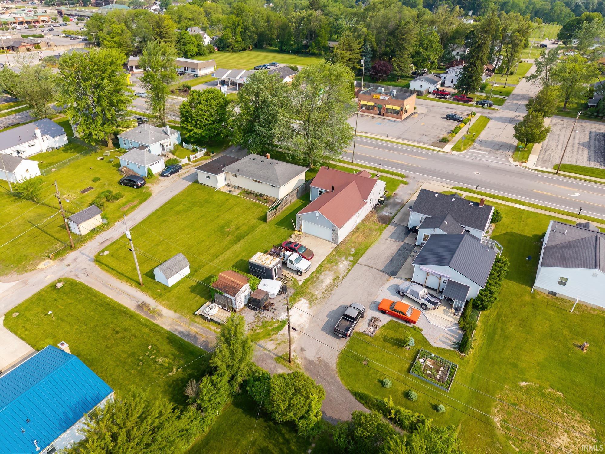 Photo 4 of 210 E North Street