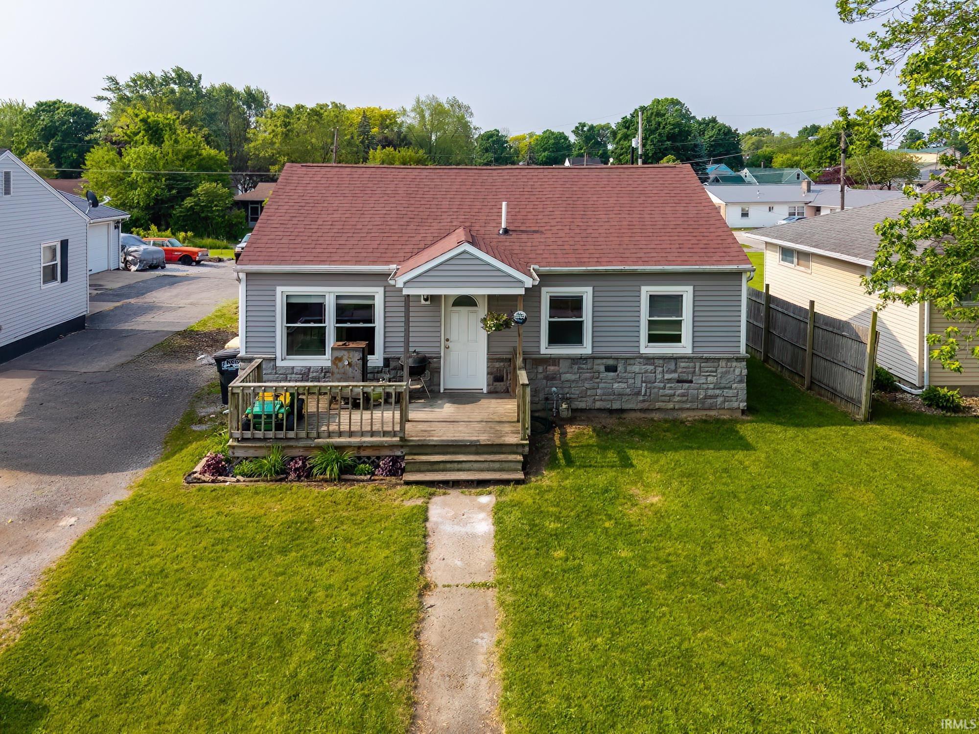Photo 9 of 210 E North Street