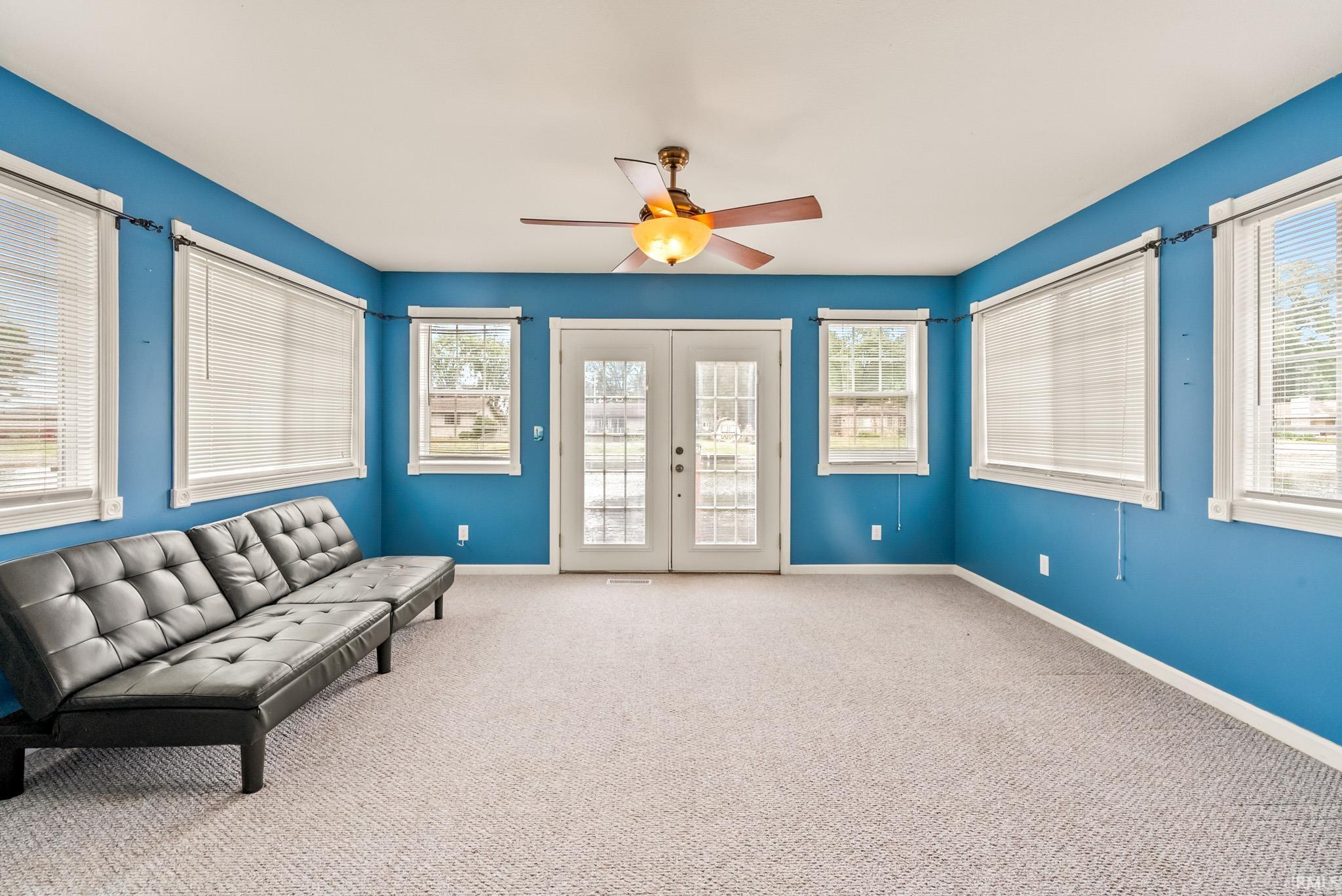 Photo 13 of 722 Biscayne Avenue