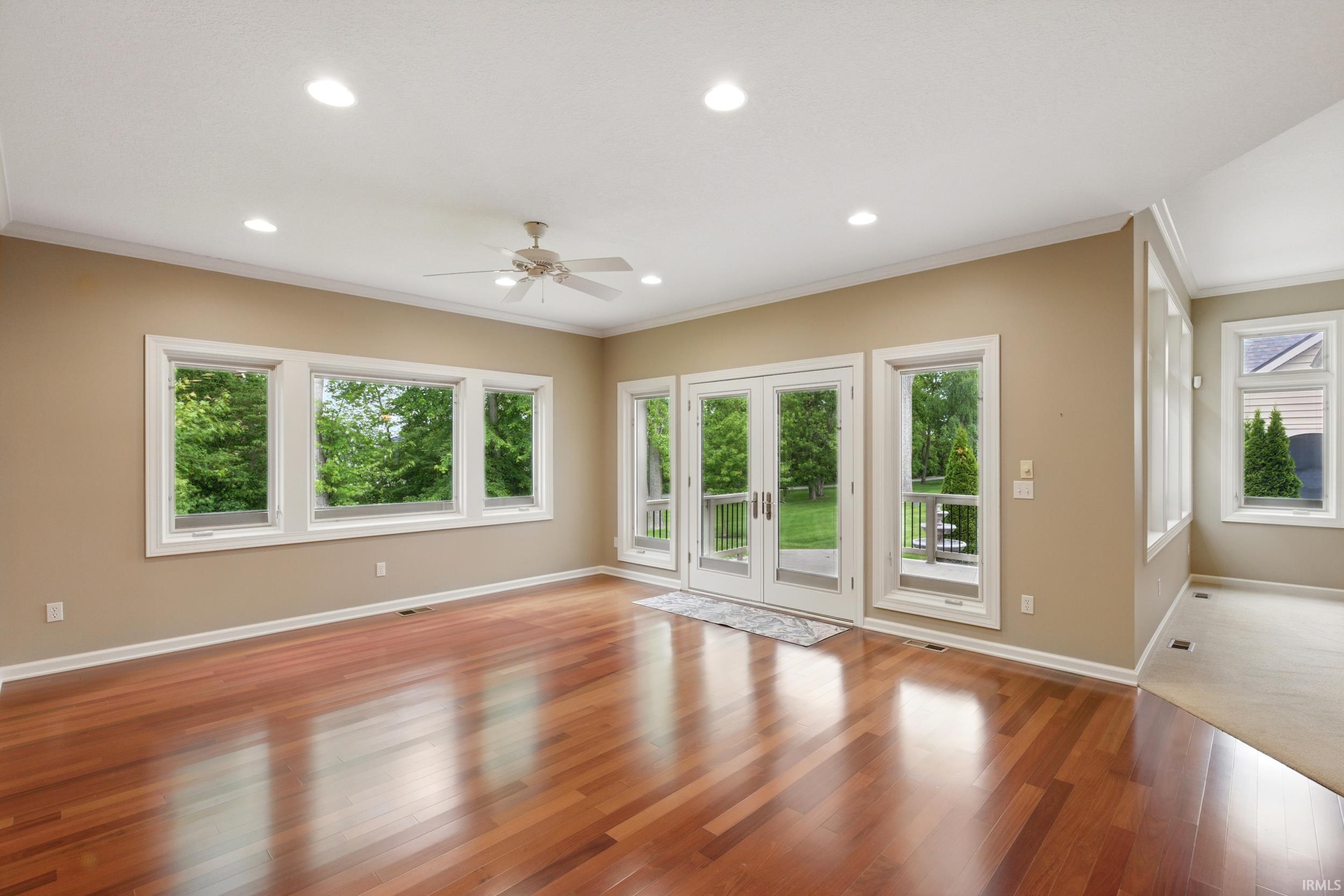 Photo 14 of 15821 Winterberry Court