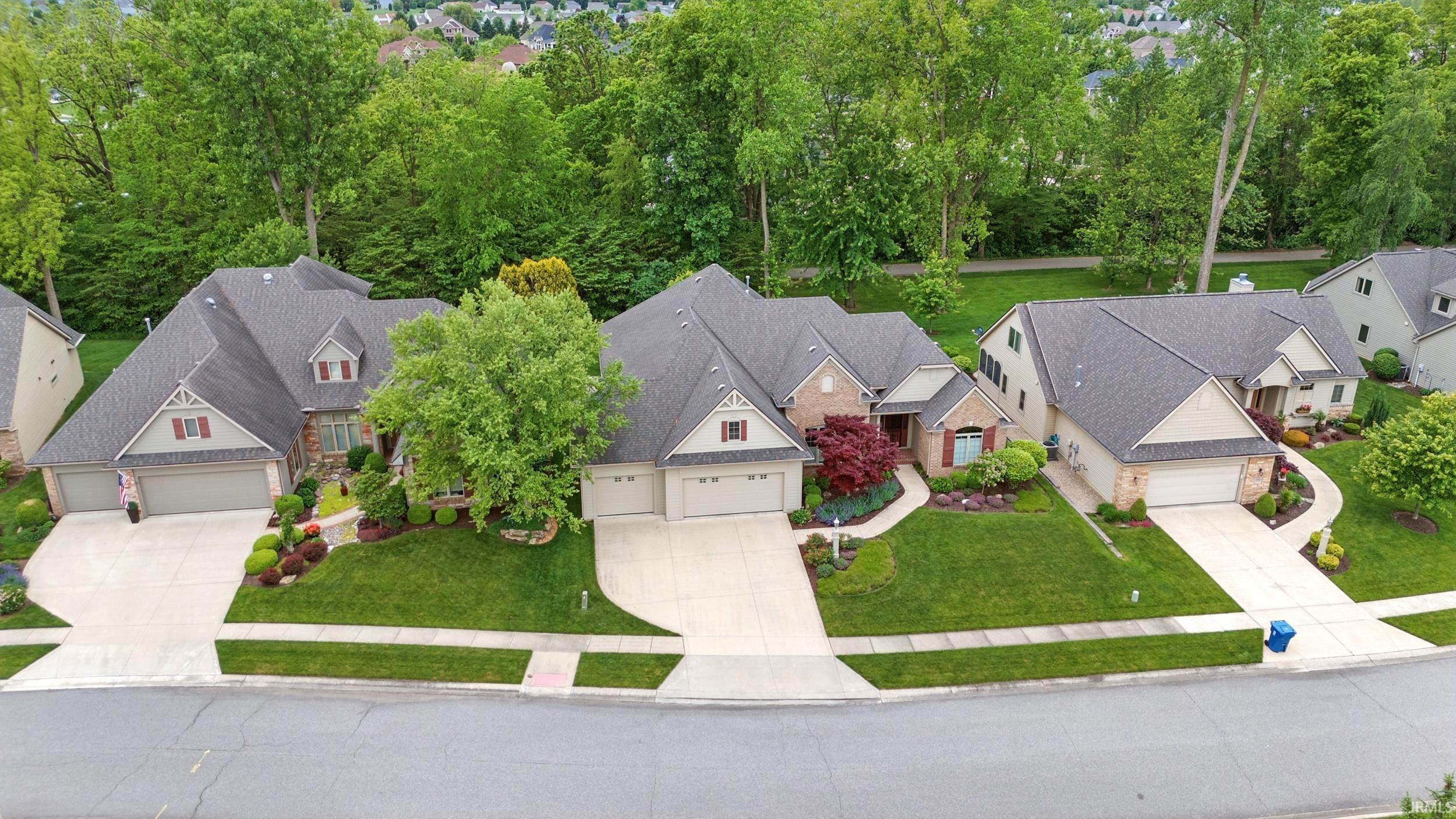 Photo 5 of 15821 Winterberry Court